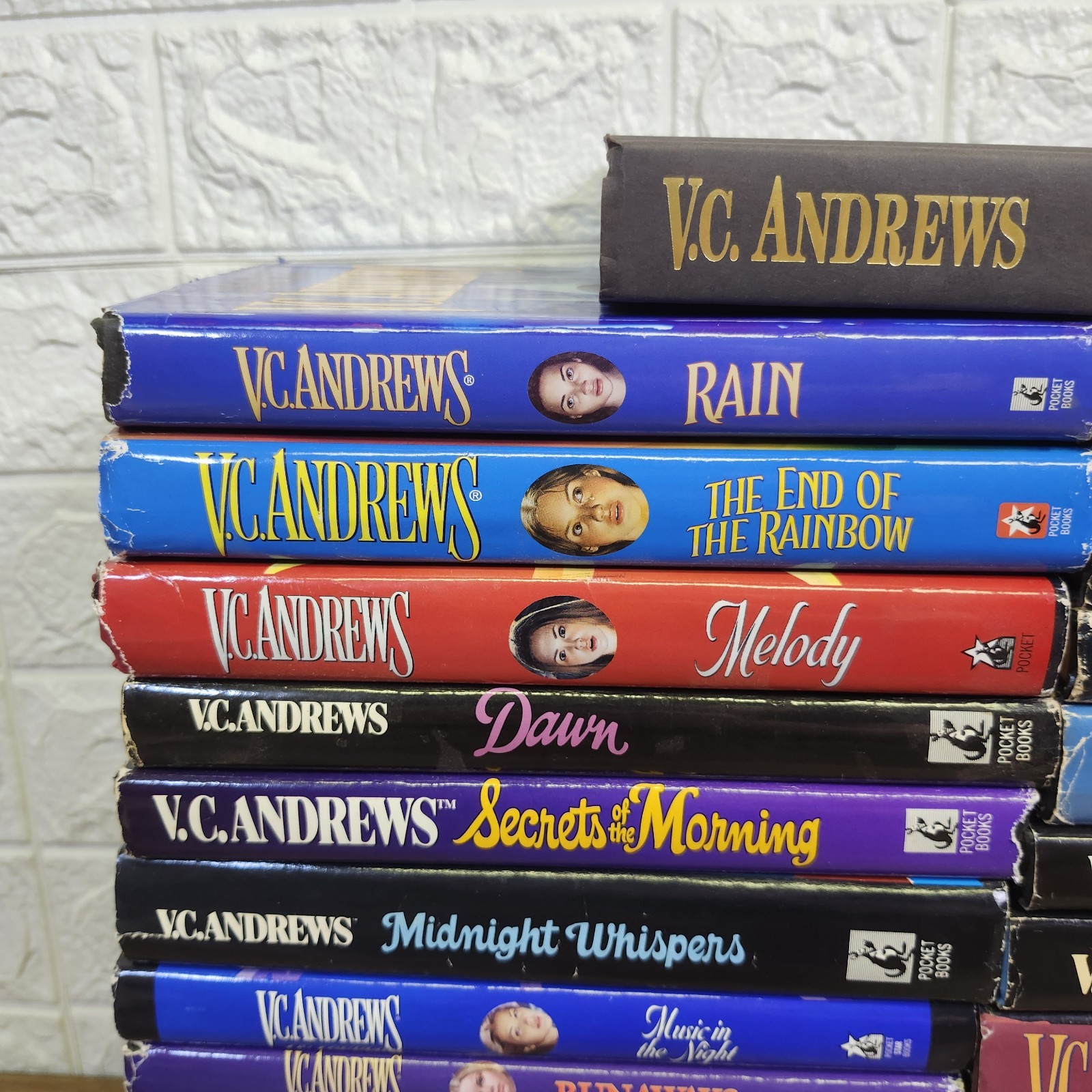 Vintage Lot Of 26 V C Andrews HC Books Varies Titles