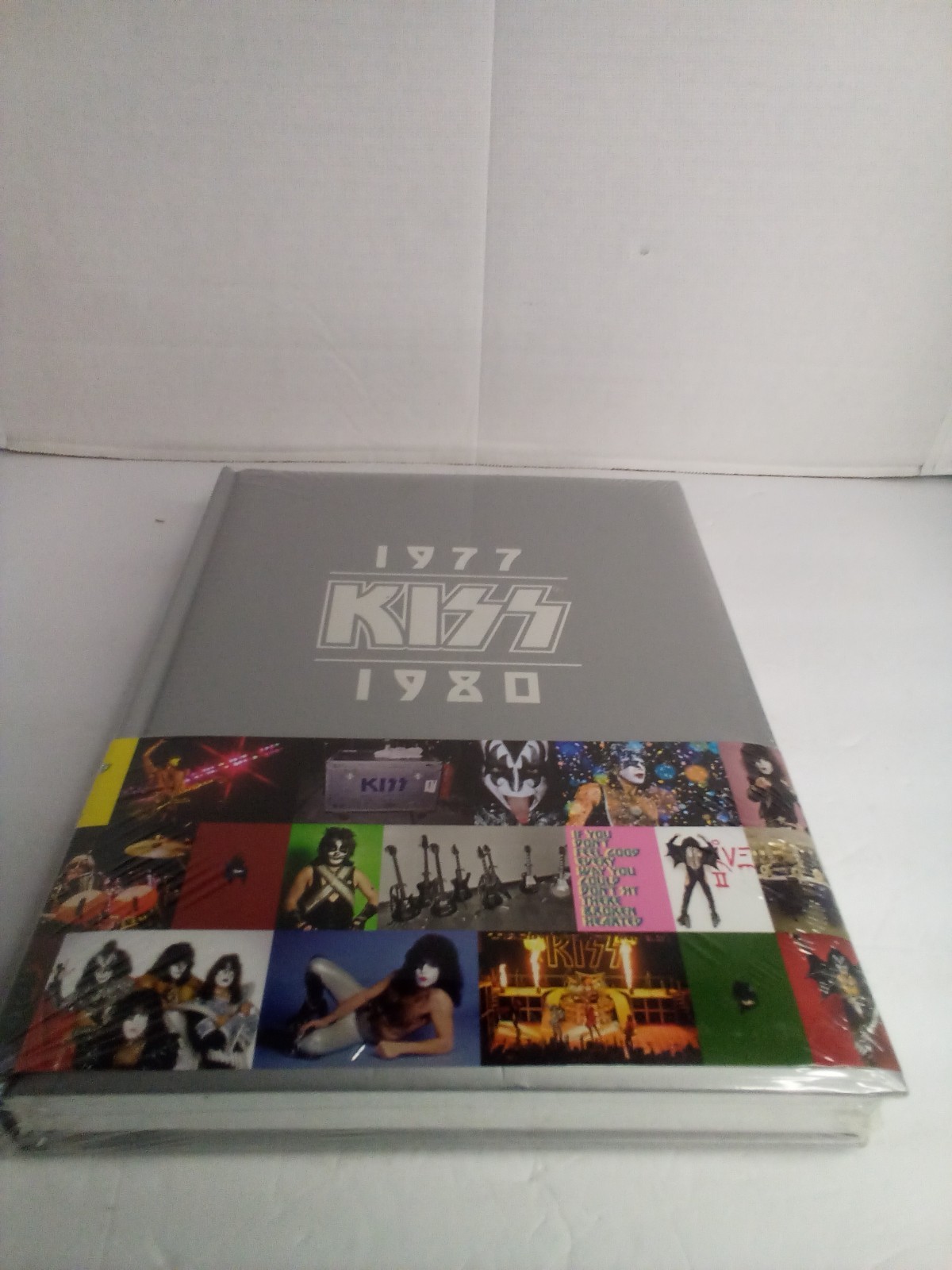 KISS 1977 1980 Lynn Goldsmith Padded Hardcover Photo Book New Sealed