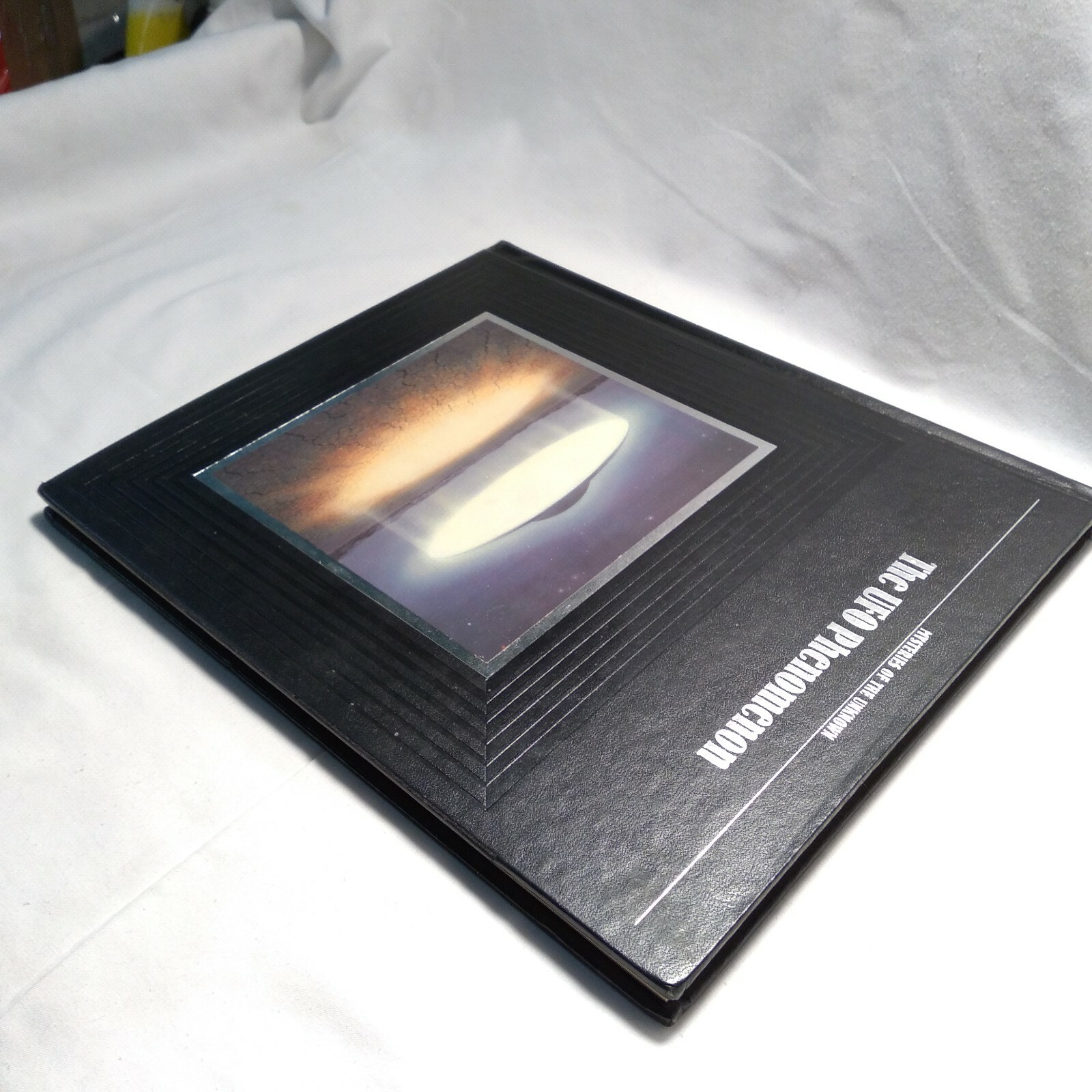 The UFO Phenomenon Mysteries of the Unknown by Time-Life Books 682