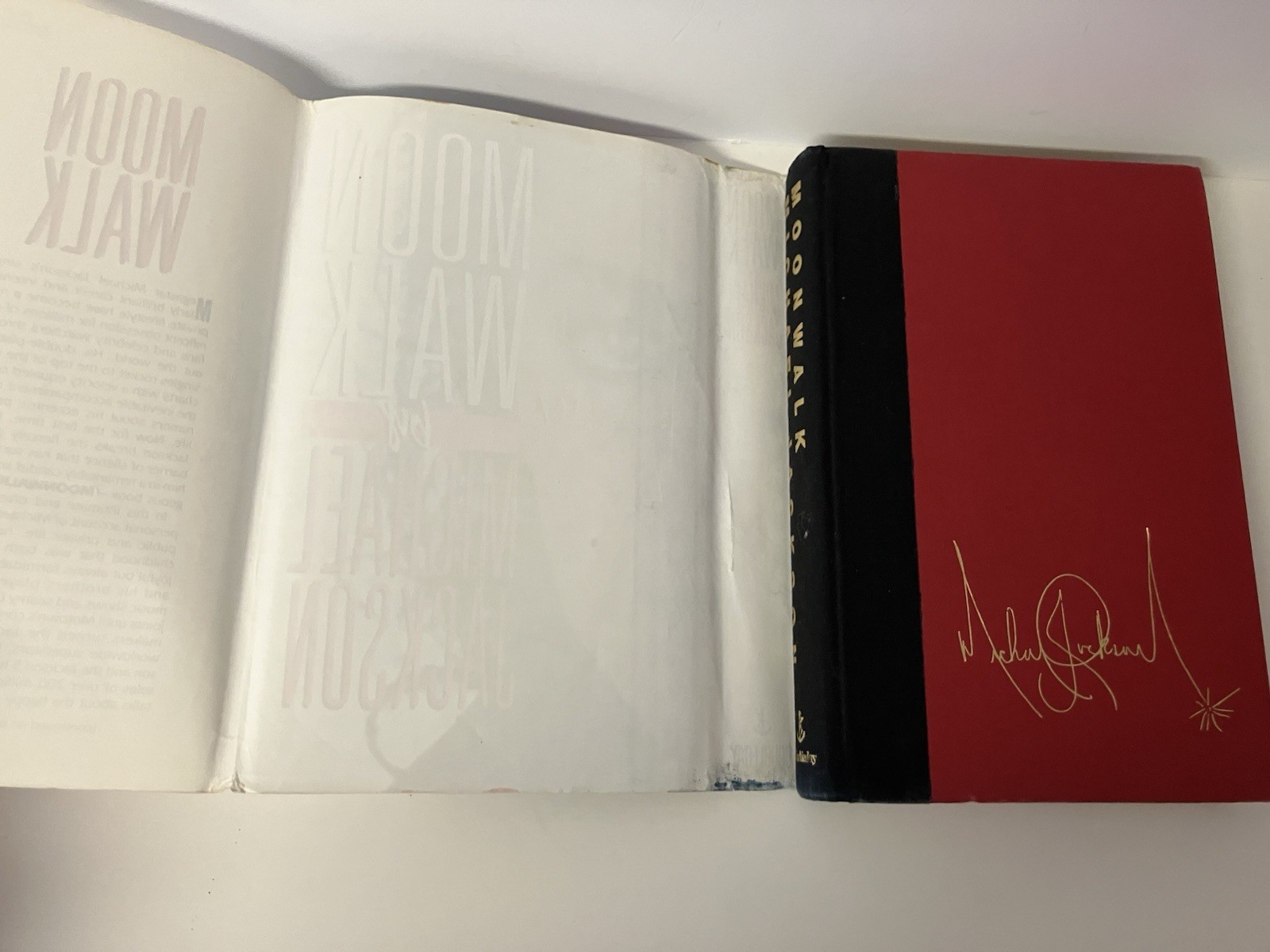 Moonwalk by Michael Jackson 1988 HCDJ Stated First Edition Printed Signature