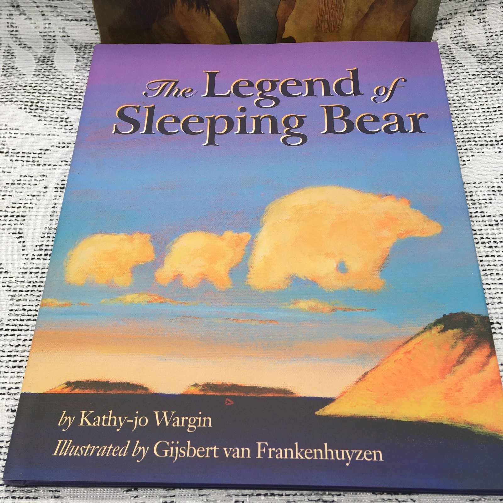Adventure/ Picture 2 BOOK COMBO The Legend of Sleeping Bear & Crow & Weasel