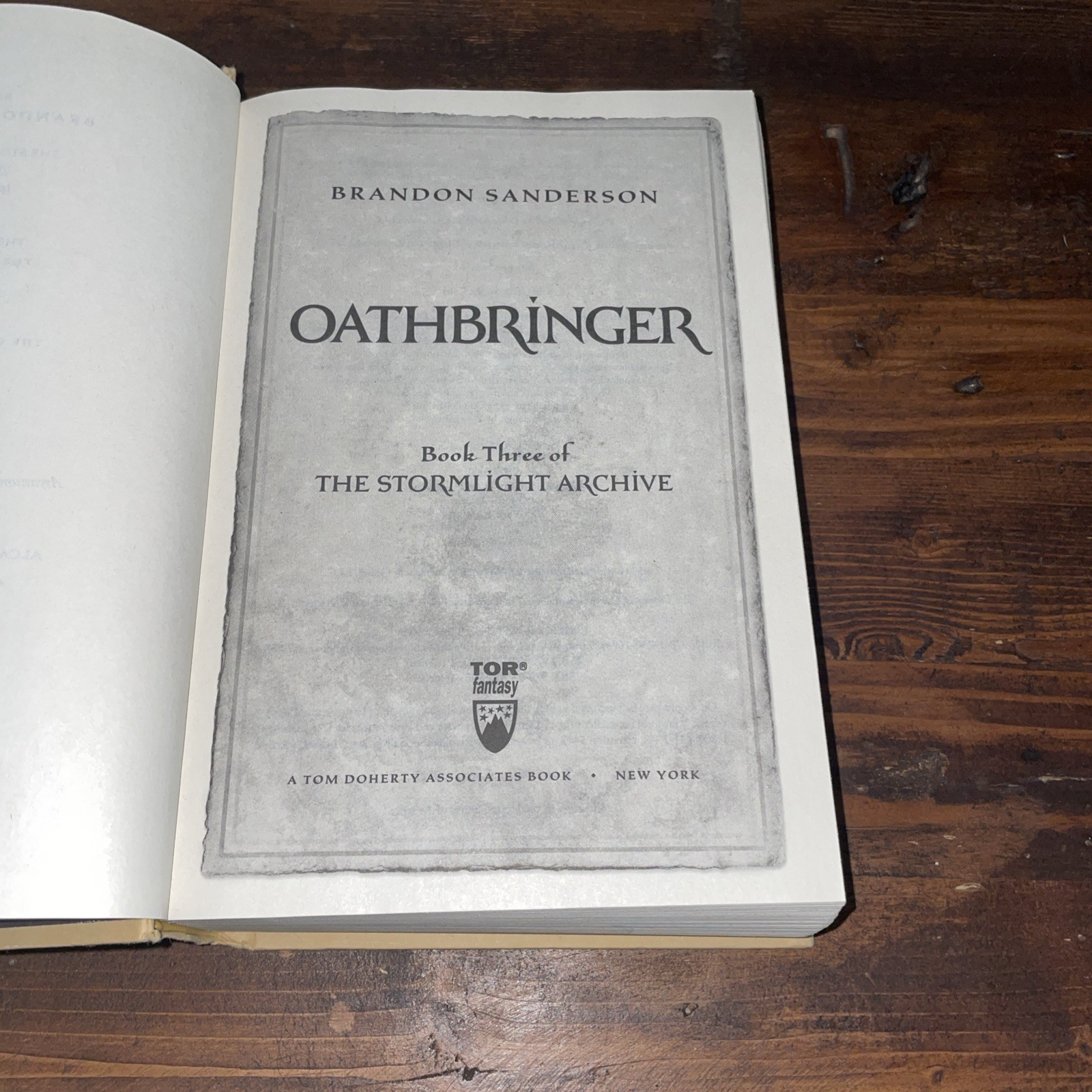 Brandon Sanderson Stormlight Archive 3, Oathbringer, 2017 First Edition