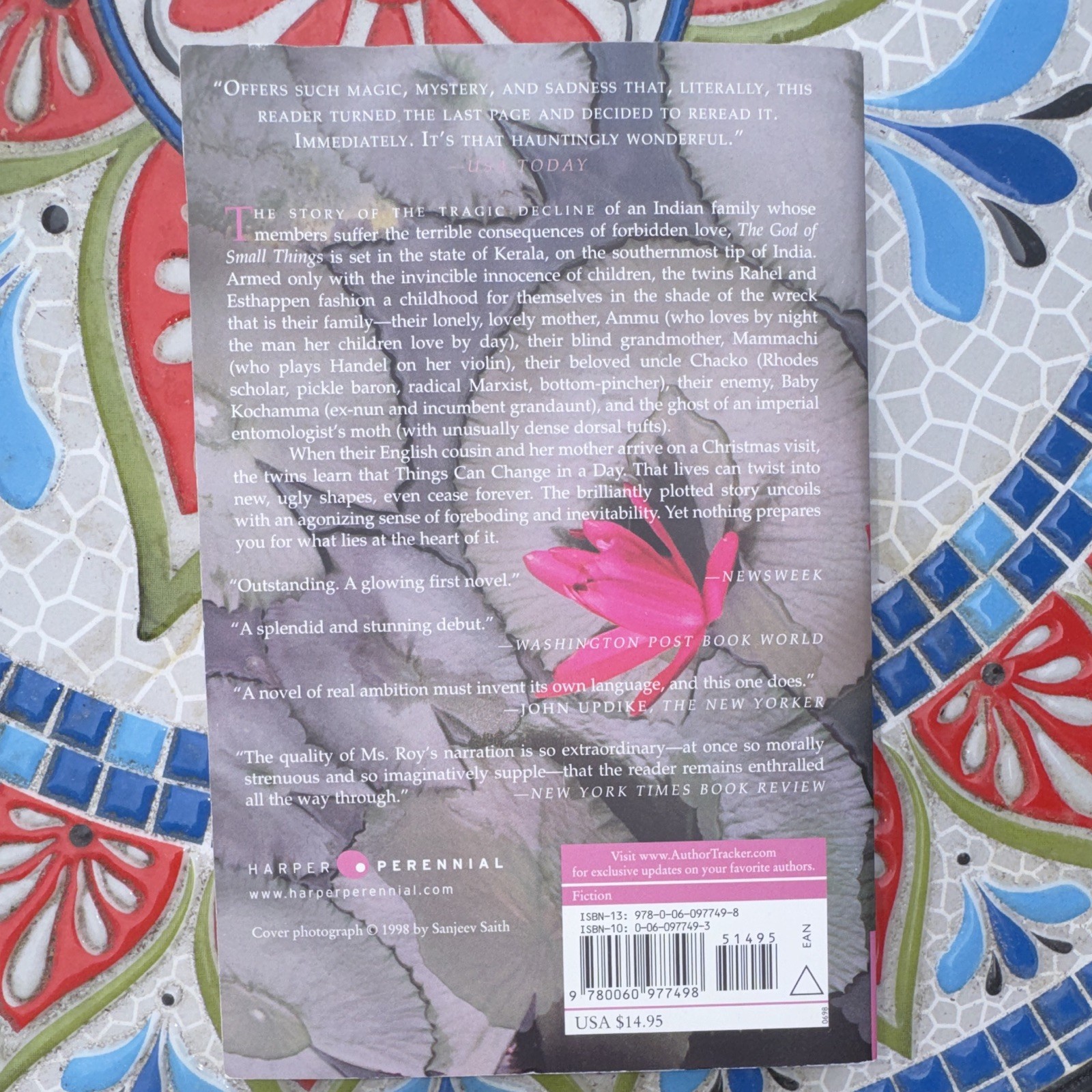 Arundhati Roy – The God of Small Things – Paperback – English Fiction Novel 1998