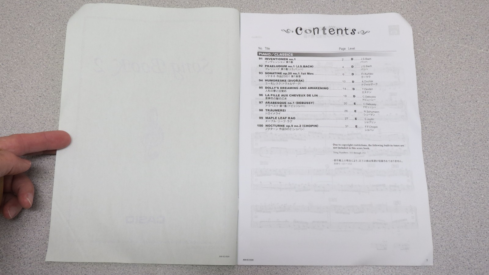Lot of 2 Casio Songbook Vintage Keyboard Songbook 136 pages / 40 pages