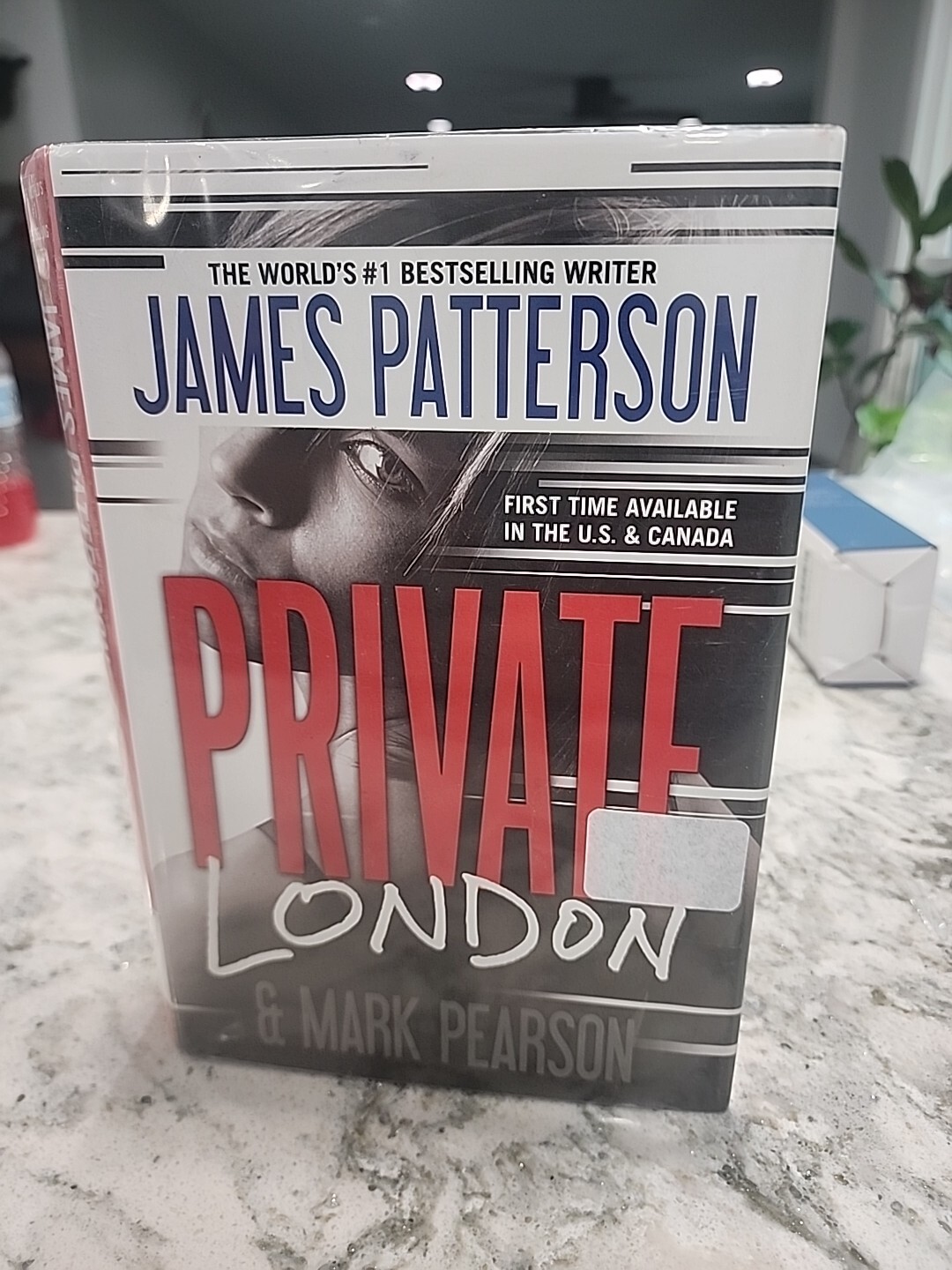Private London (Jack Morgan Series) – Hardcover By Patterson, James – GOOD