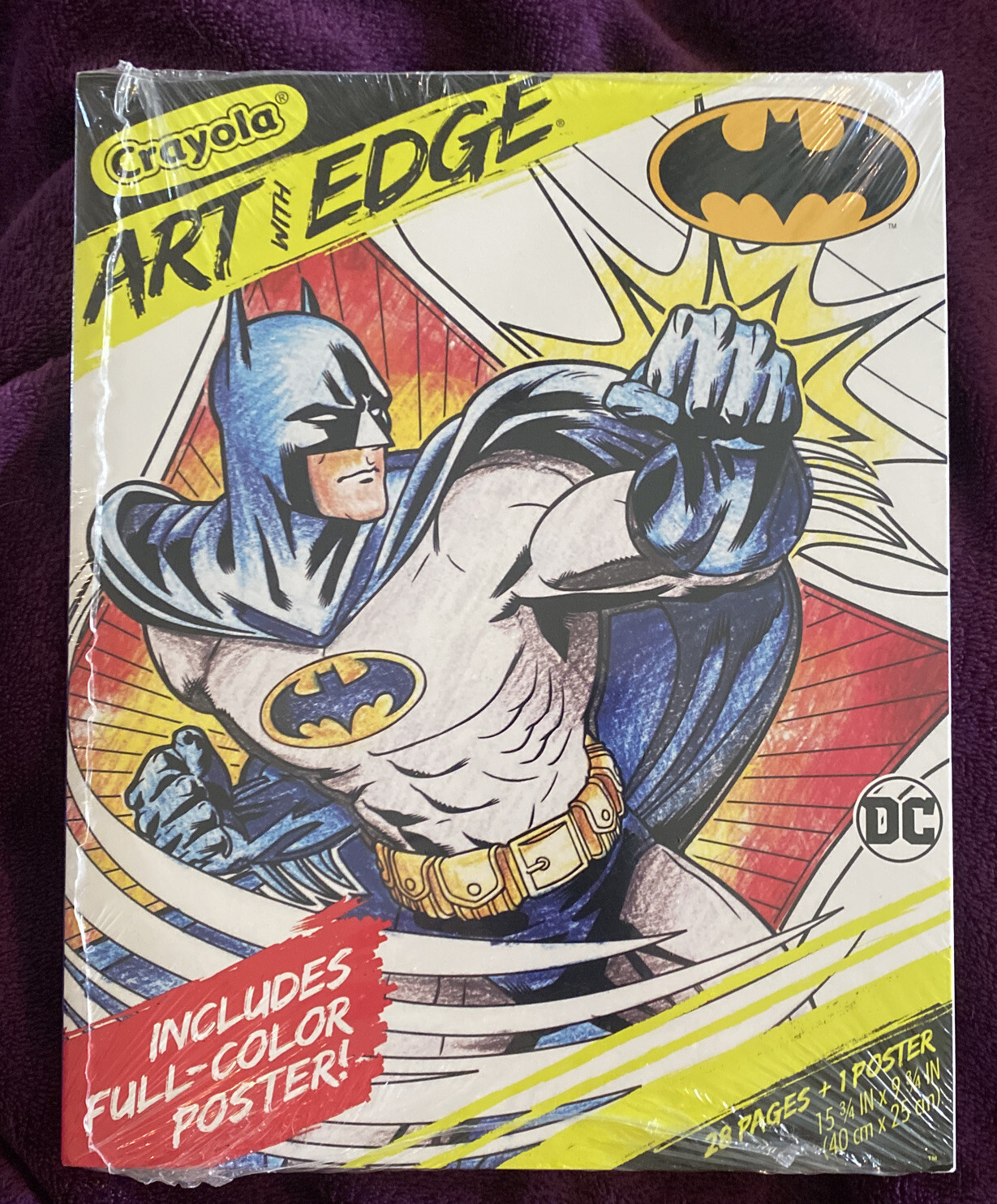 Crayola- Art With Edge -Batman Coloring Book- 28 Pages + Poster- New Sealed!