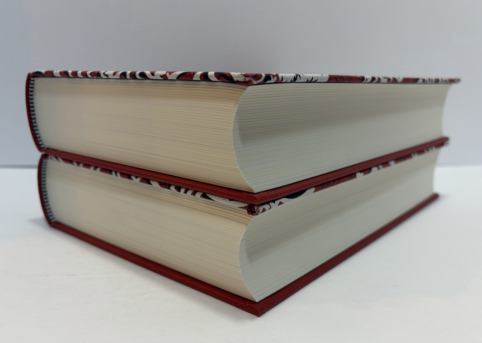 “A PEOPLE’S TRAGEDY: THE RUSSIAN REVOLUTION 1891-1924” Folio Society 2013 HC