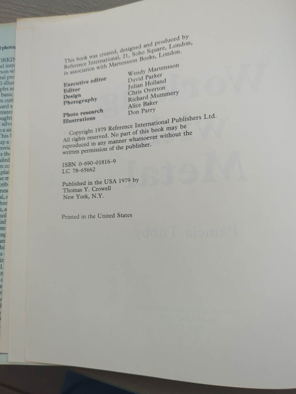 Working with Metal by Pamela Tubby, Hardcover 1979, Crowell Publishers 158 Pages