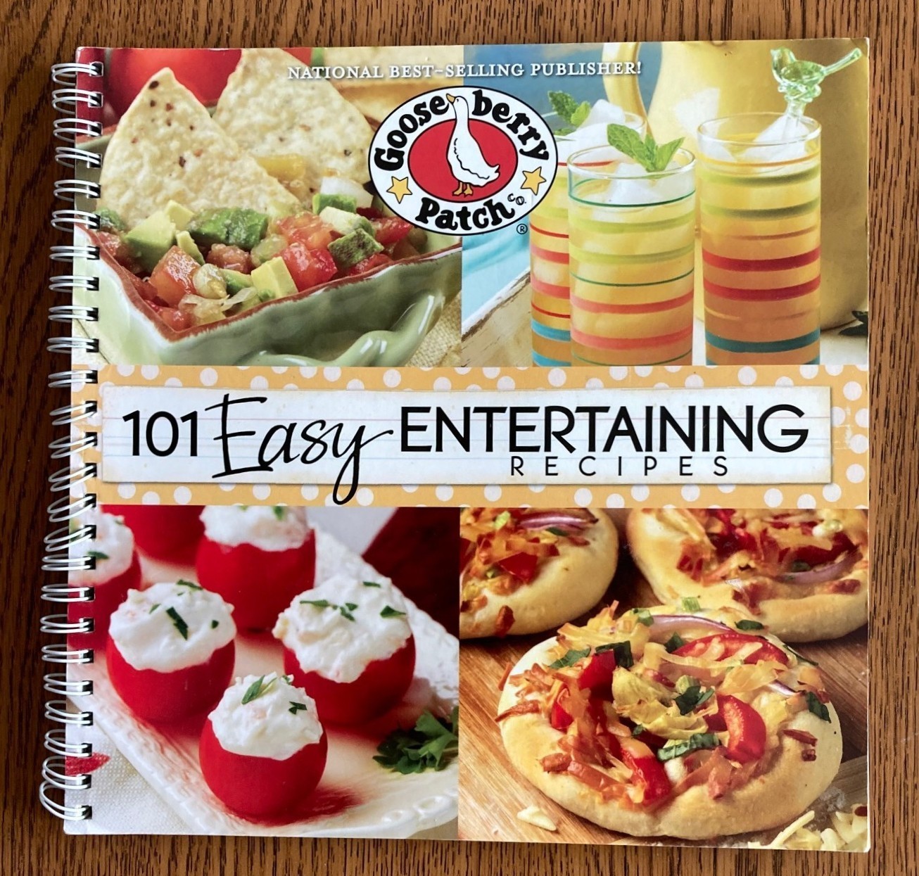 Lot of 3 GOOSEBERRY PATCH COOKBOOKS – MOM’S – CHRISTMAS #6 – EASY ENTERTAINING