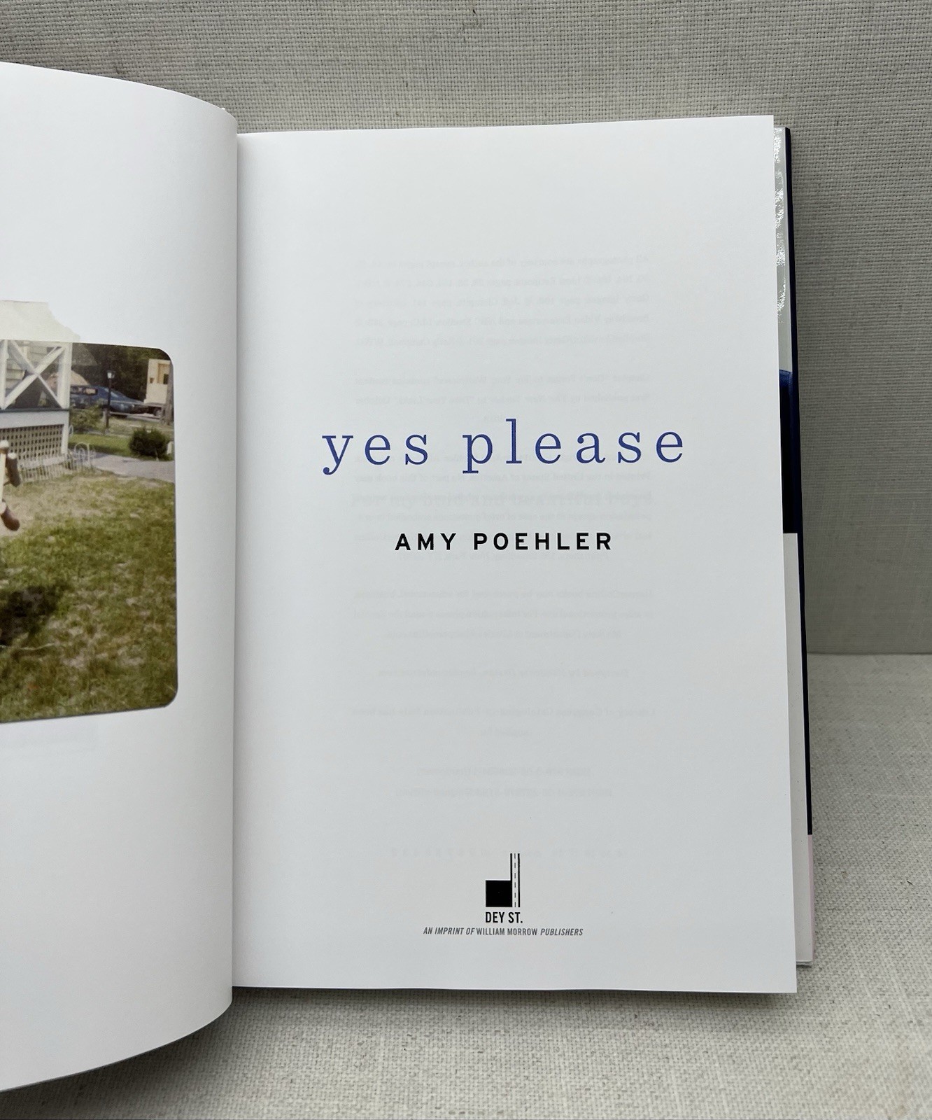 Yes Please by Amy Poehler SIGNED First Edition 1st Printing 2014 Hardcover