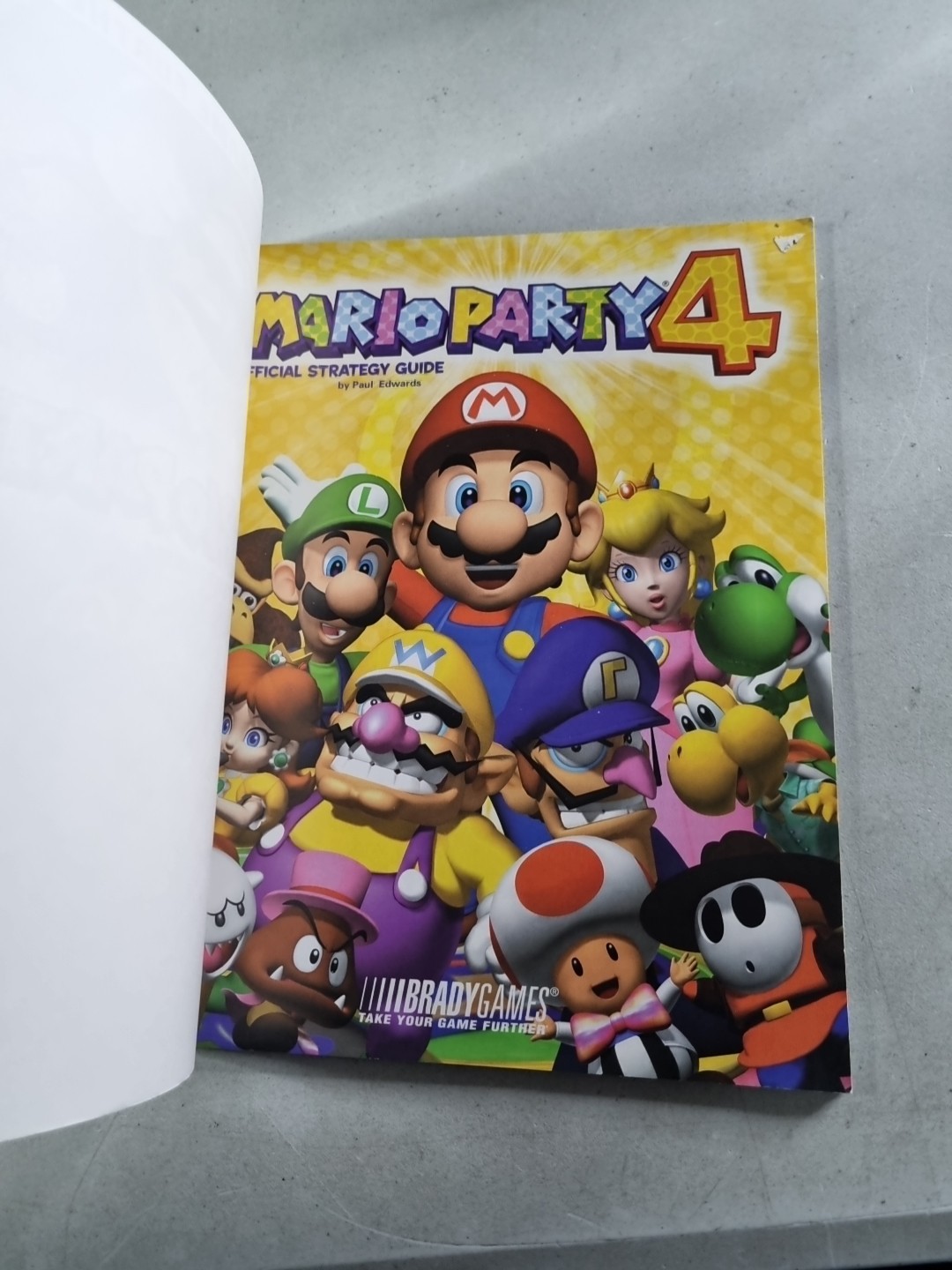 Nintendo GameCube – Mario Party 4 BradyGames Official Strategy Guide
