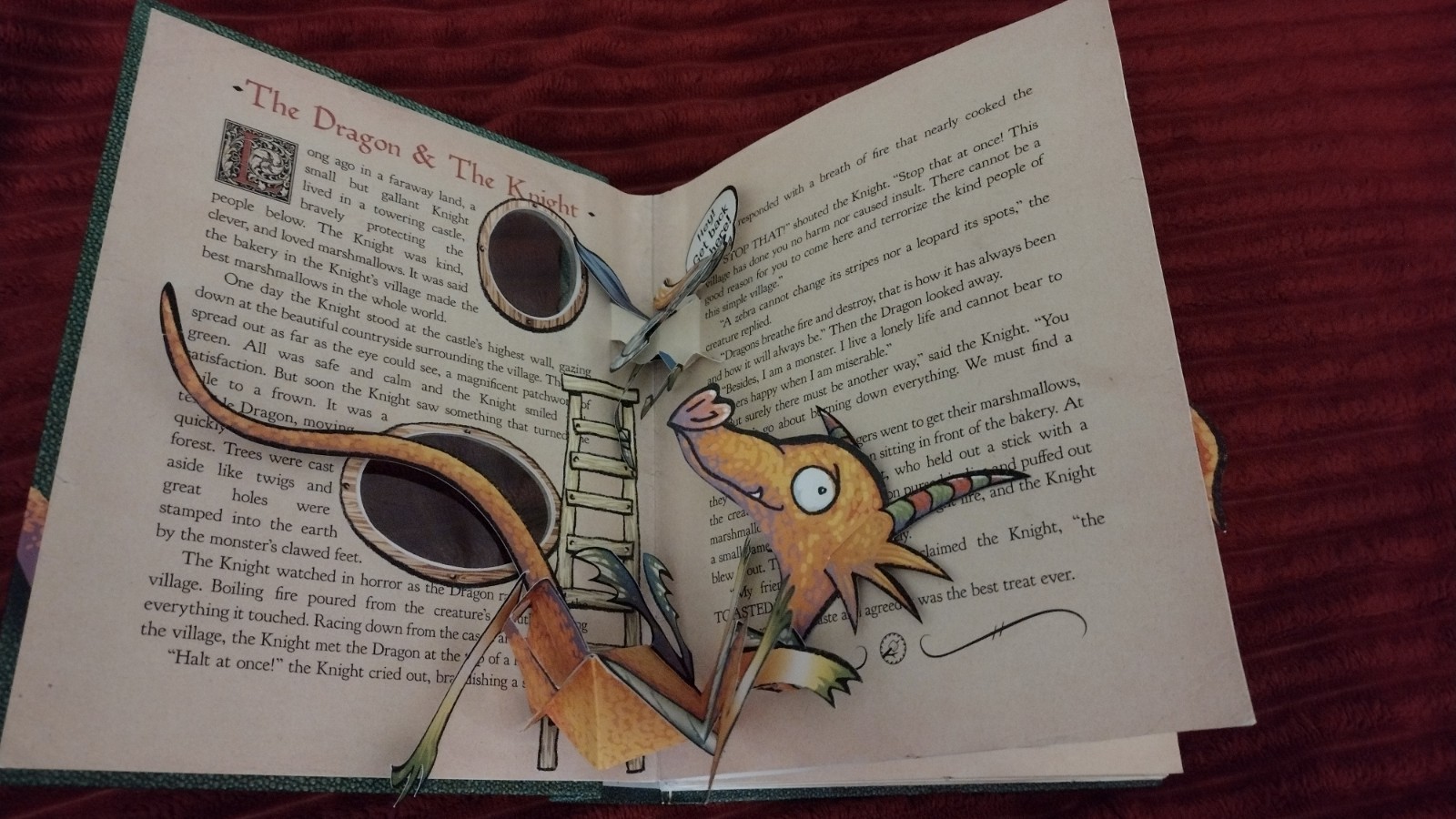 Dragon and the Knight by Robert Sabuda [Hardcover]