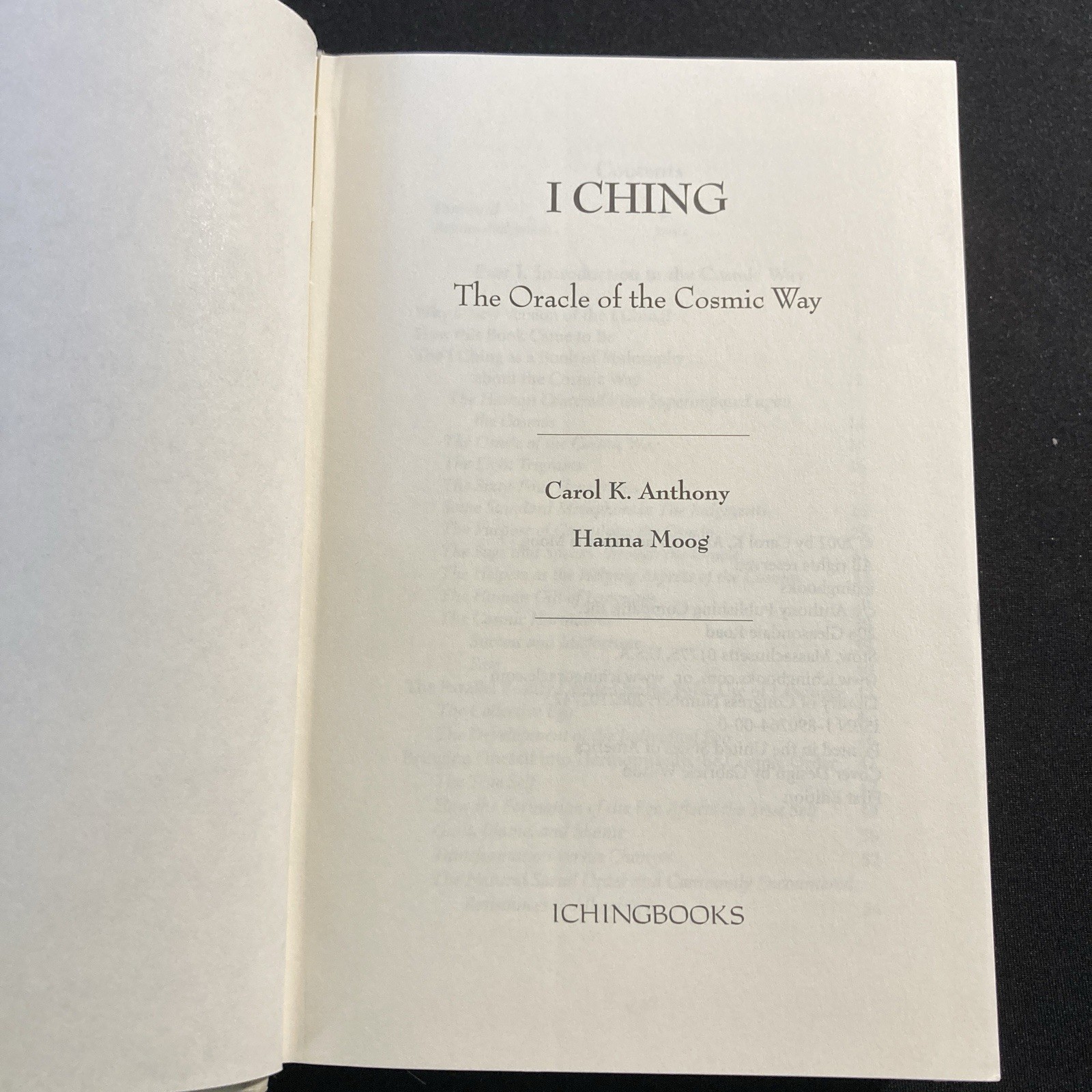 I Ching : The Oracle of the Cosmic Way Esoteric HC Book