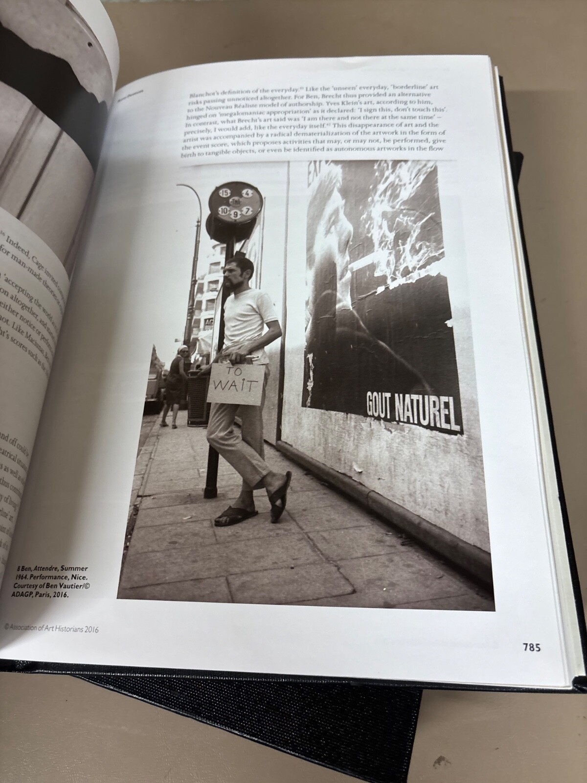 ART HISTORY Journal for the Association for Art History / 5 ISSUES 2016 Academic