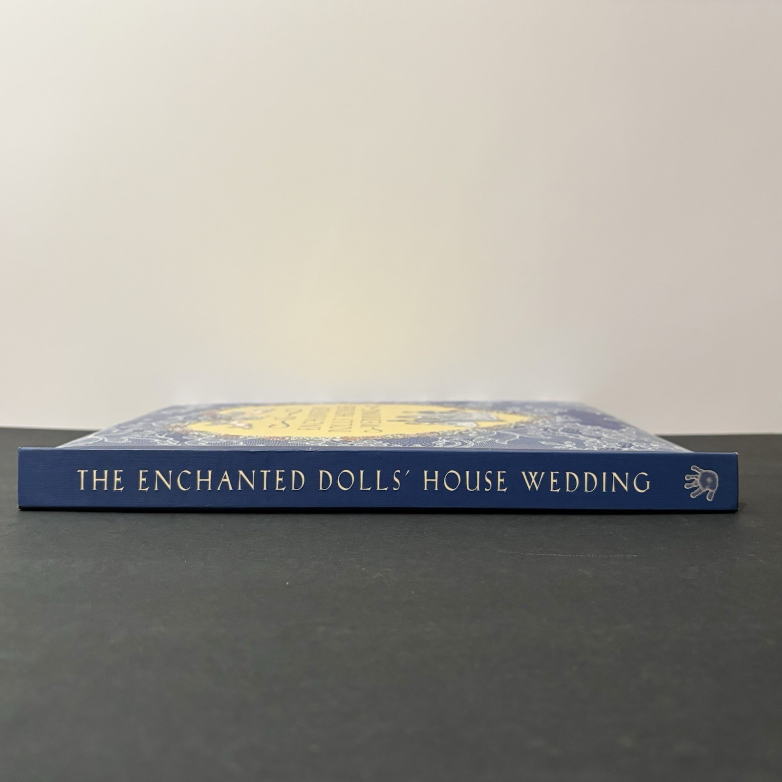 The Enchanted Dolls’ House Wedding Pop Up Story Book ~ Robyn Johnson Hard Cover