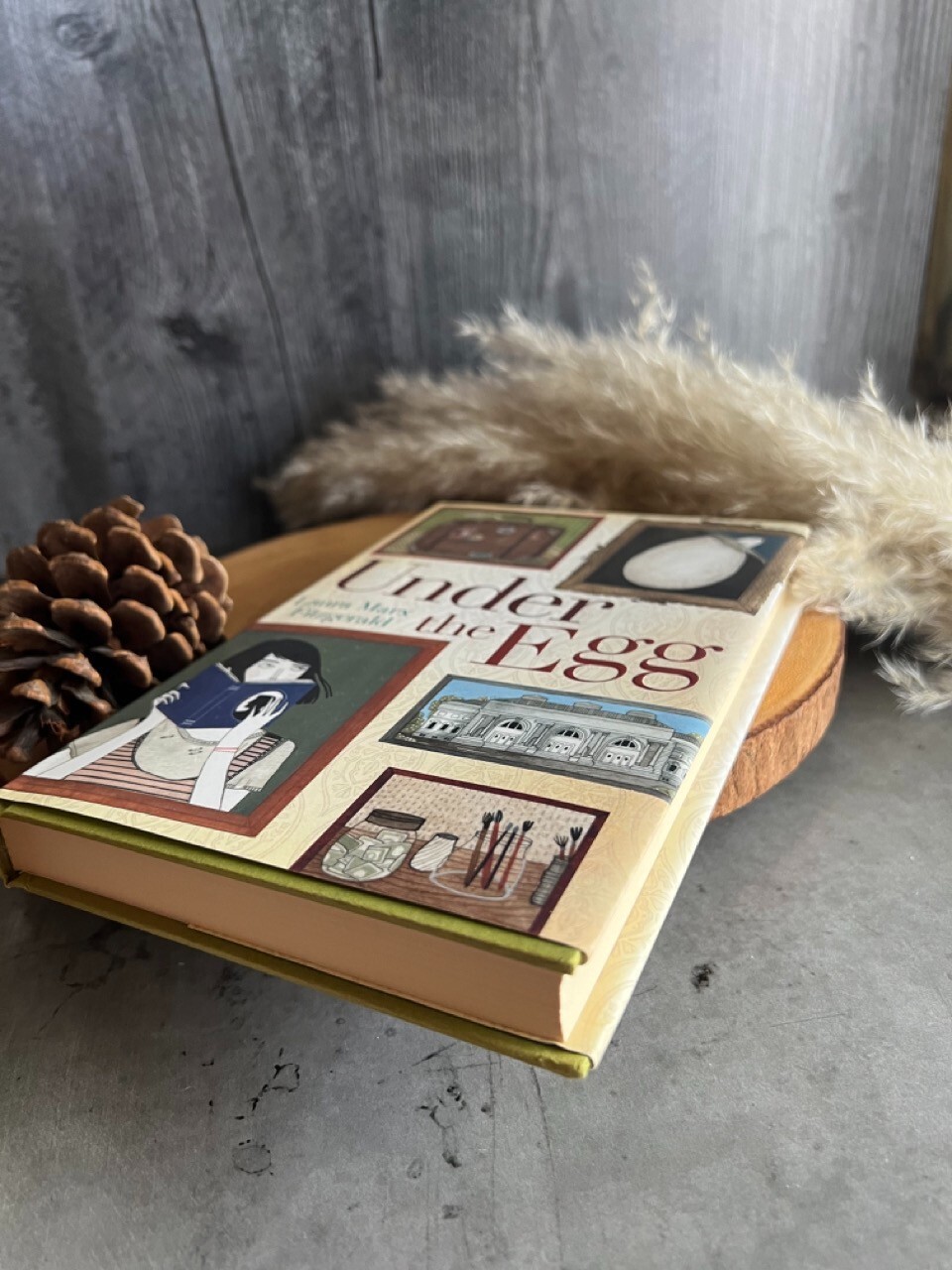 SIGNED BY AUTHOR! UNDER THE EGG BY LAURA MARX FITZGERALD HARDCOVER