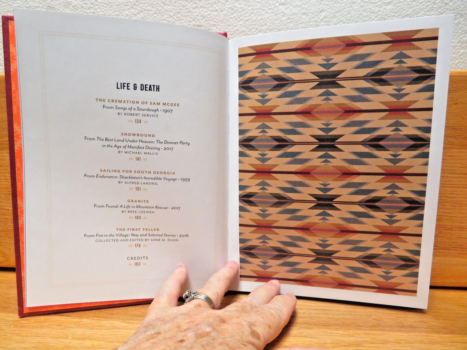 Pendleton Field Guide to Campfire Stories by Pendleton Woolen Mills (2021)