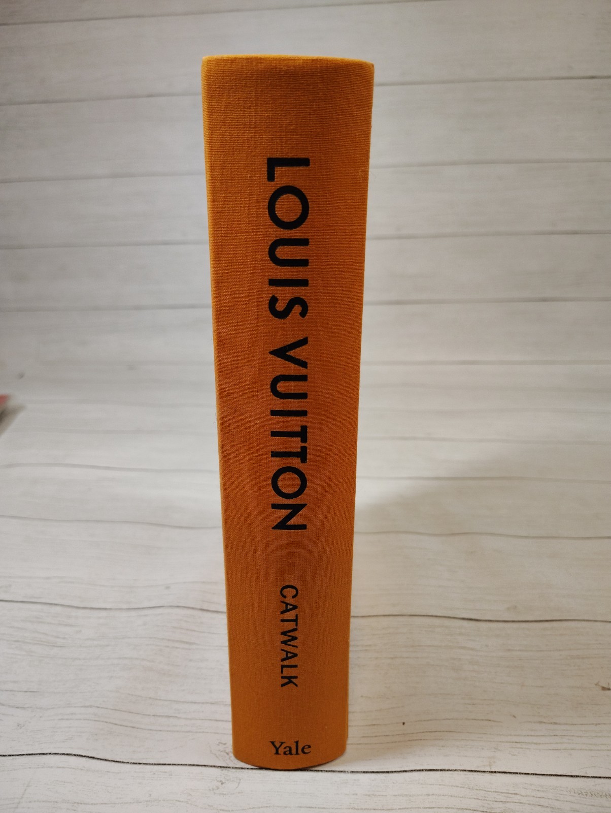 Louis Vuitton Catwalk Hardcover Book Thames & Hudson Table Decor Used Good