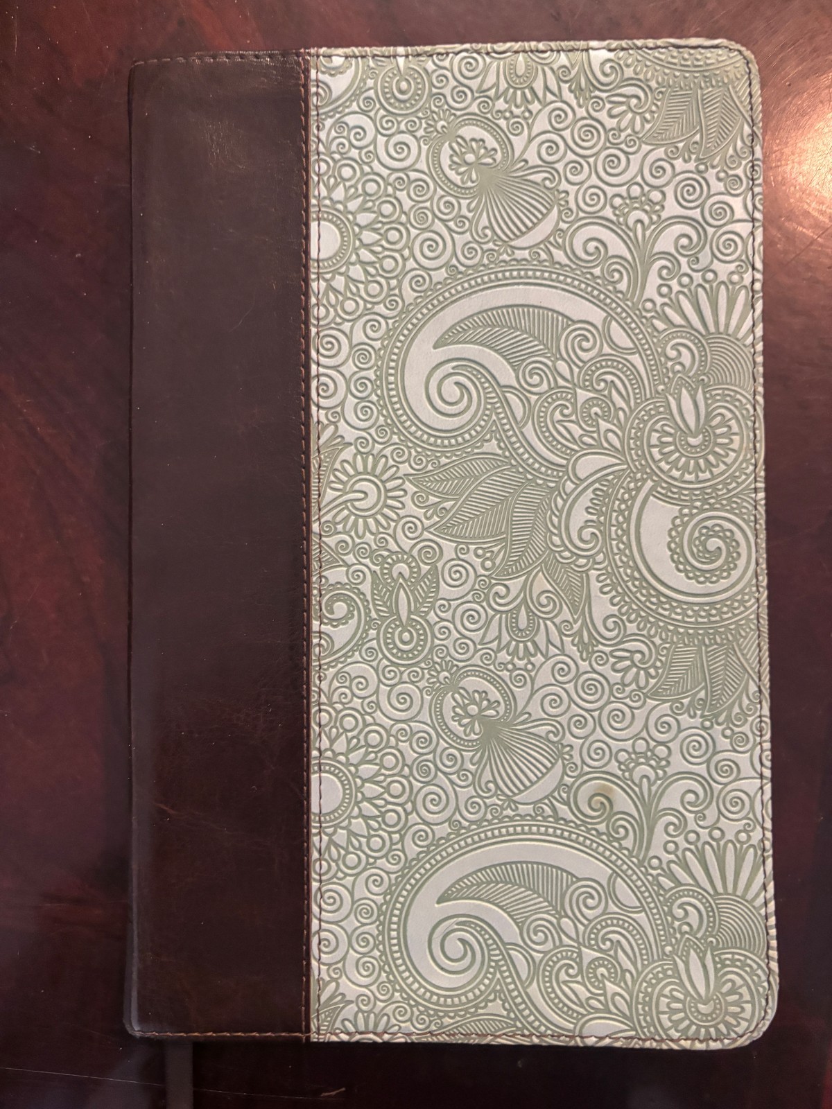 Thinline Bible Garden Design by ESV Bibles by Crossway 2015 Imitation Leather