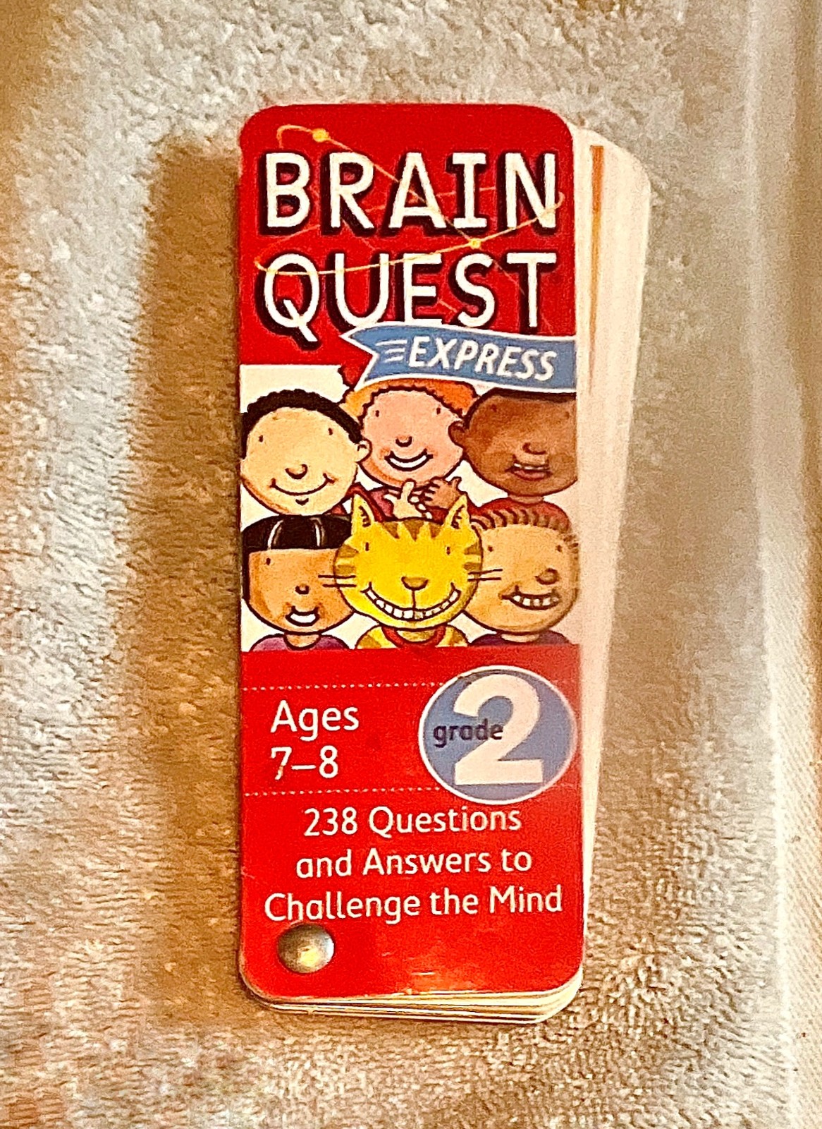 🔴Brain Quest Express🧠Grade 2🎓Workman Publishing❓Ages 7-8📕238🆓Questions📬Red