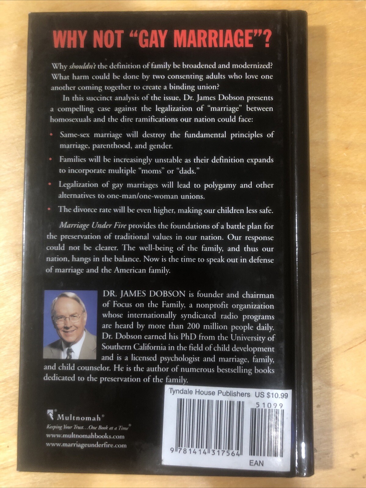 Marriage under Fire : Why We Must Win This Battle by James C. Dobson (2004)