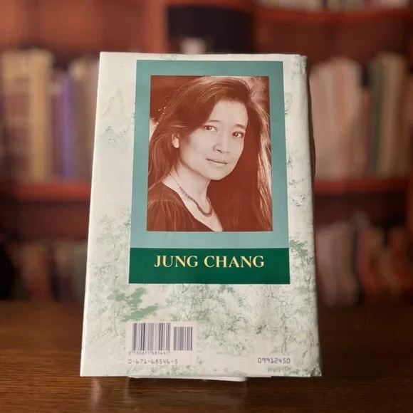 Wild Swans: Three Daughters of China by Jung Chang ISBN: 0671685465