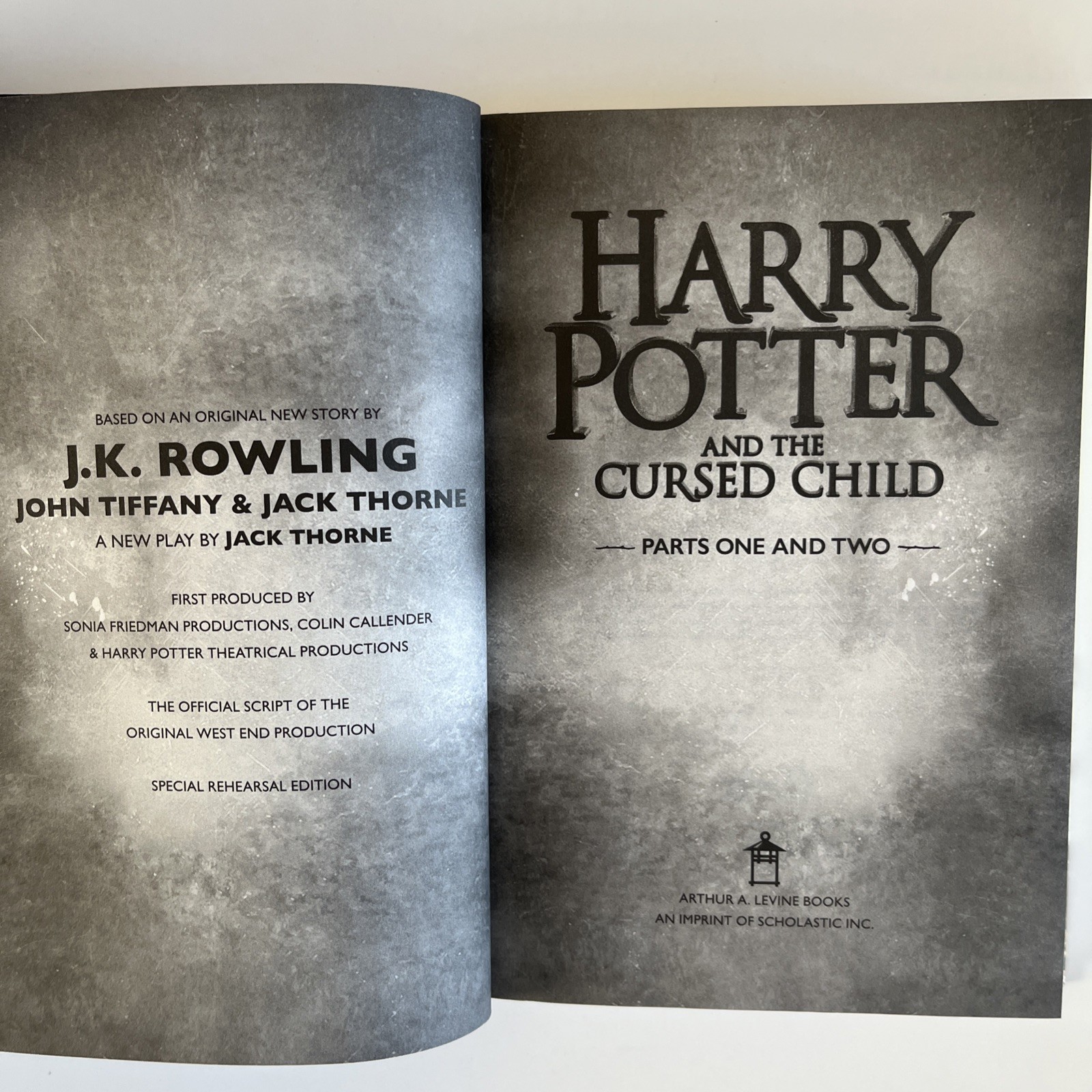 Harry Potter and the Cursed Child – Parts One & Two: The Official Script 1st Ed
