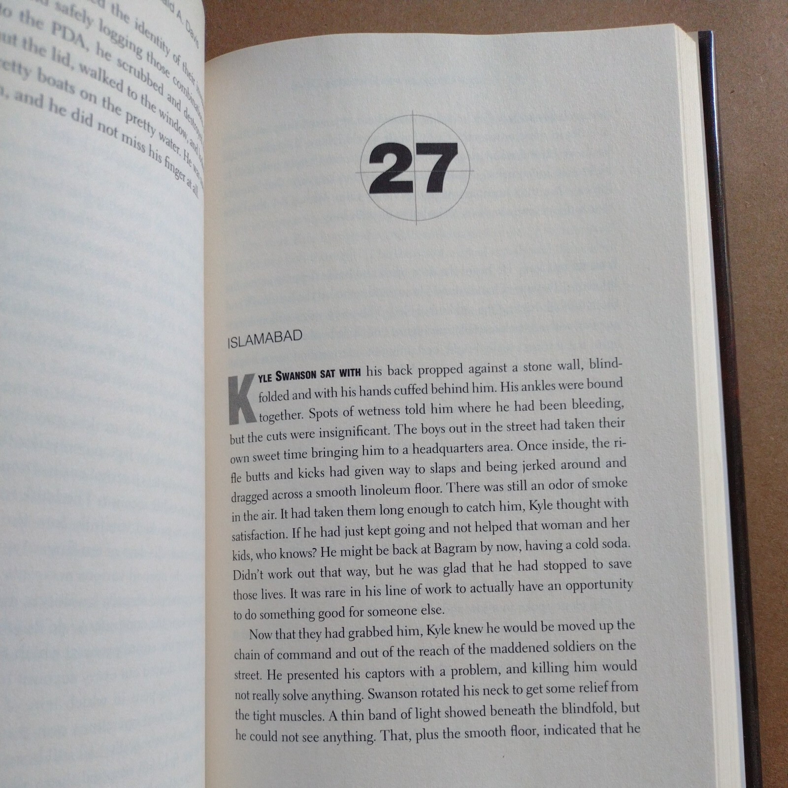 Kyle Swanson Sniper Novels Ser.: An Act of Treason by Donald A. Davis and.