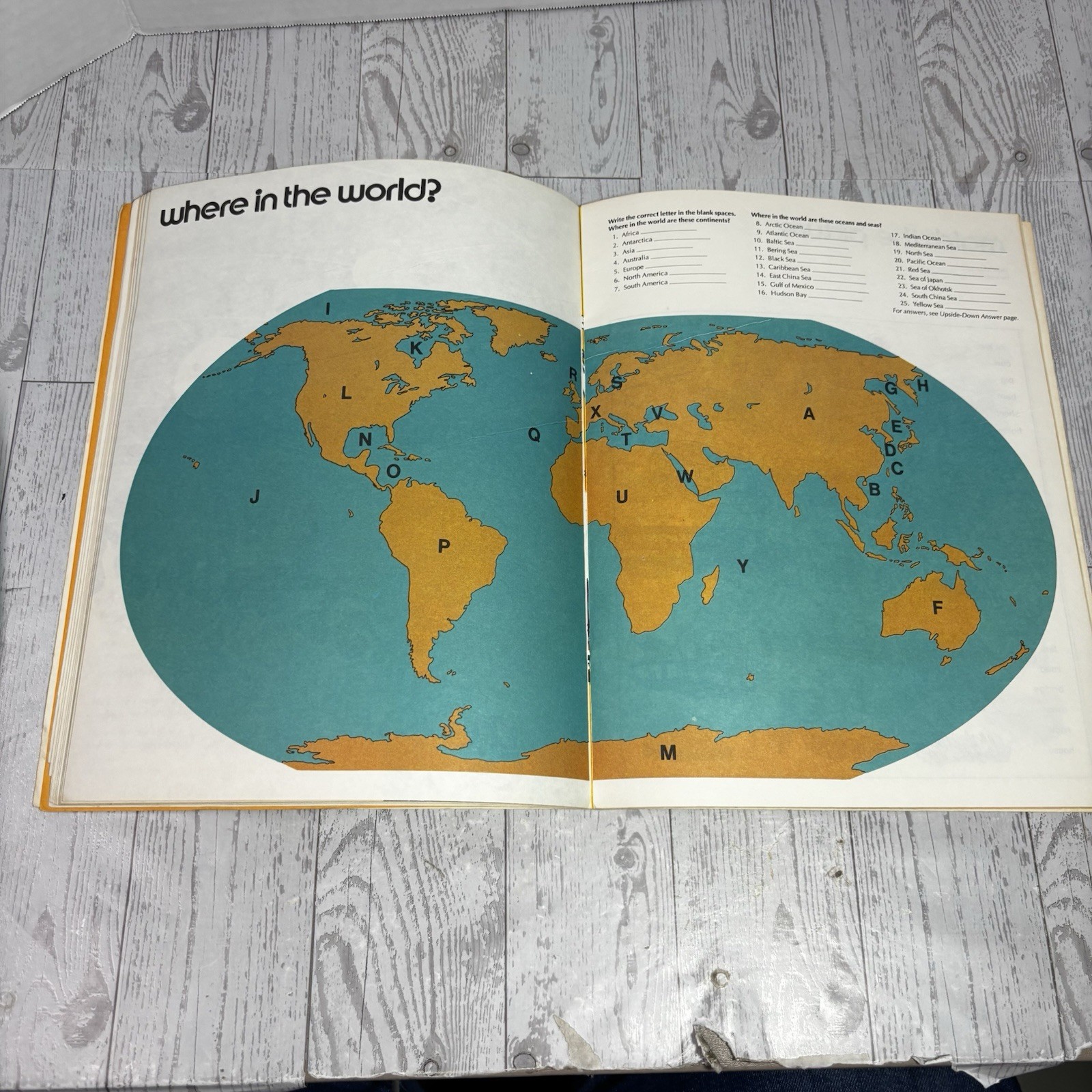 Vintage 1970s Rand McNally “Are We There Yet?” Travel Games Puzzle Kids USED