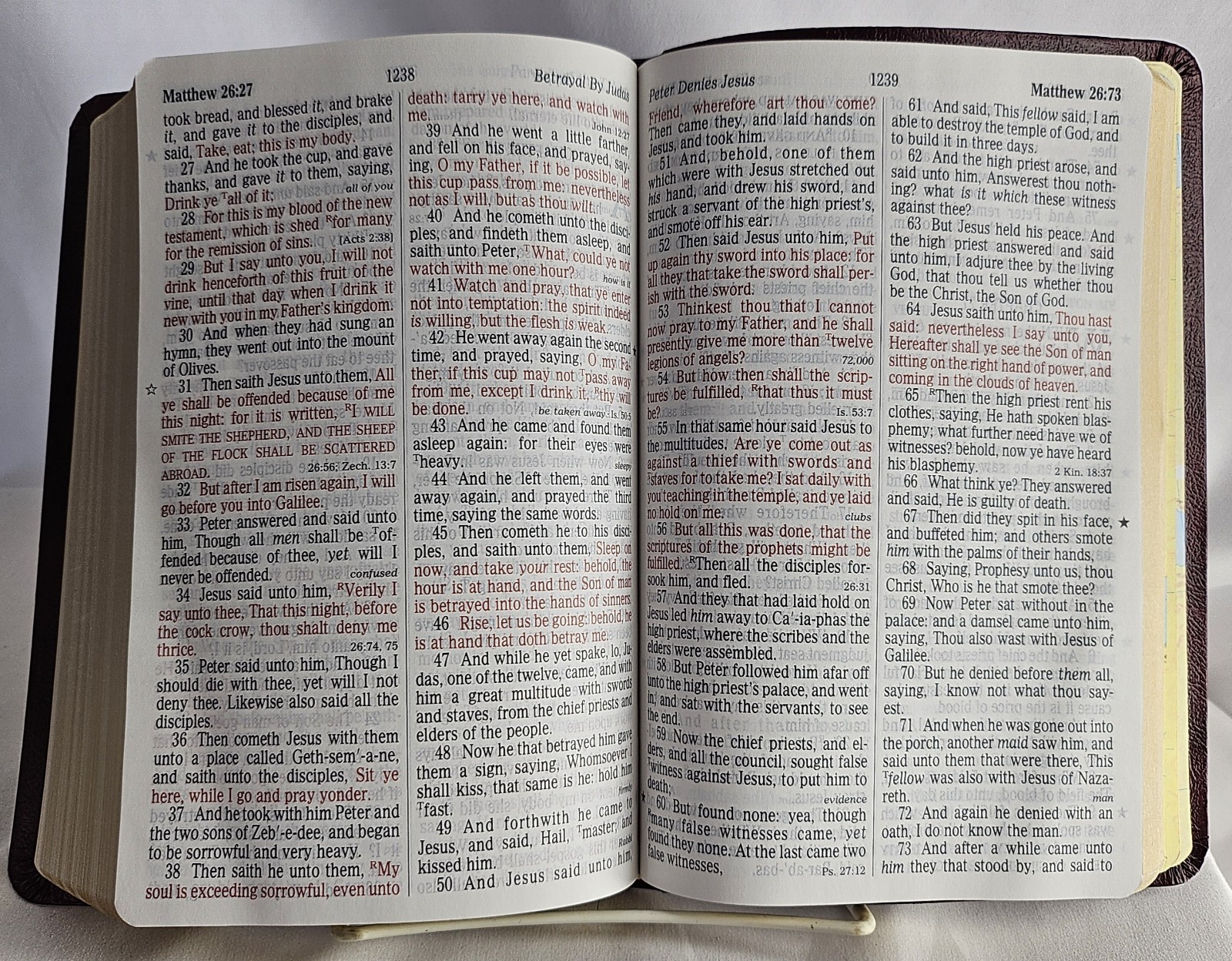Holy Bible King James Version Giant Print Red Letter Edition 1990 w/ Maps