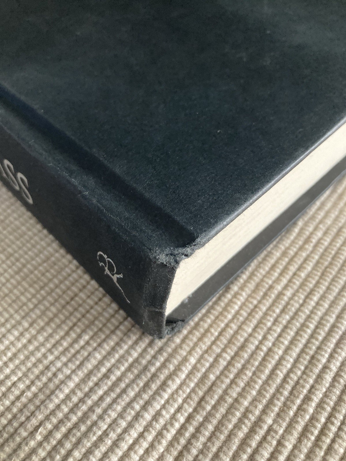 Throne of Glass by Sarah J Maas – 1st Edition/Later Print, OOP Cover!