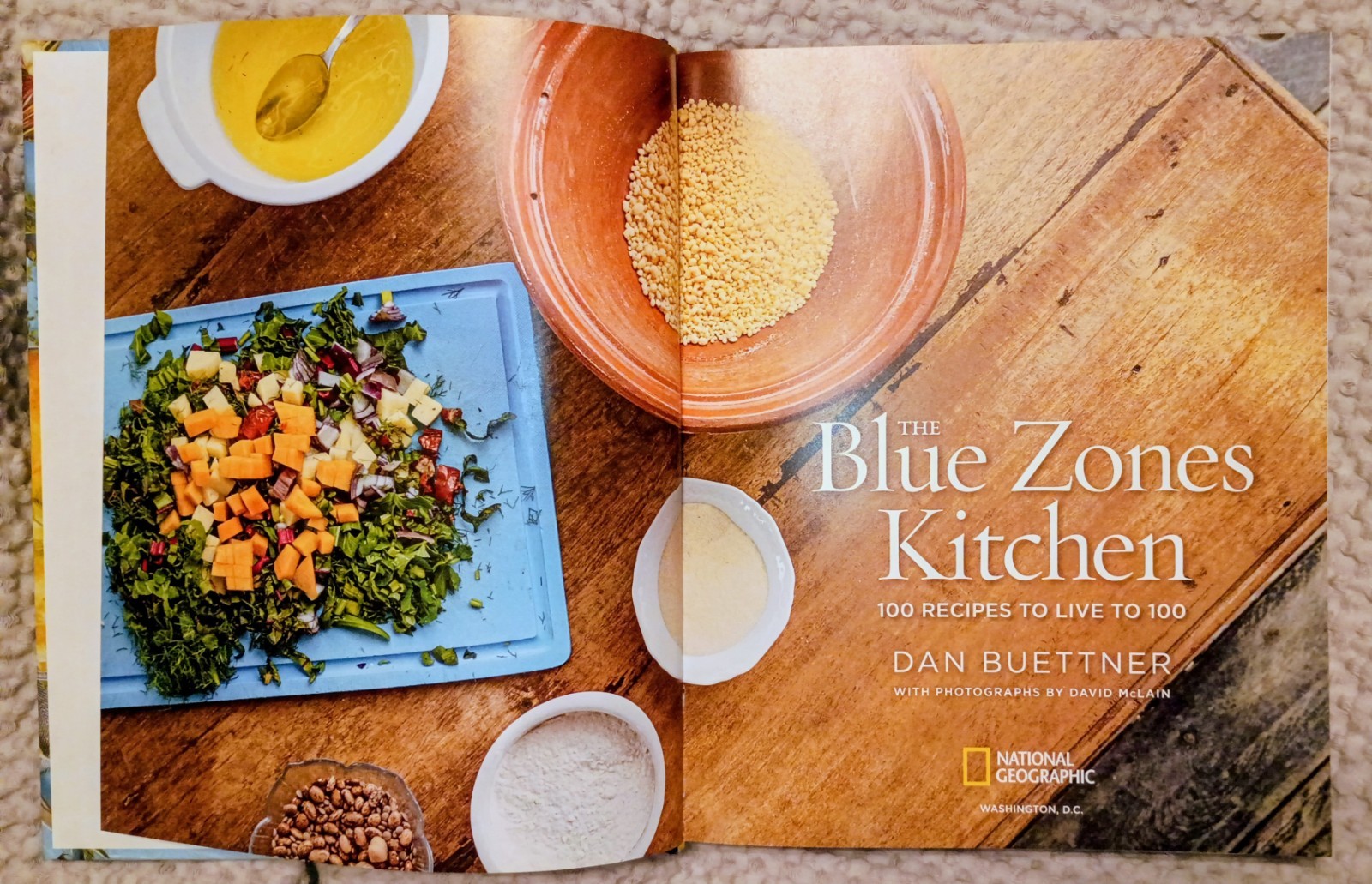 Blue Zones Kitchen : 100 Recipes to Live To 100 by Dan Buettner (2019,…
