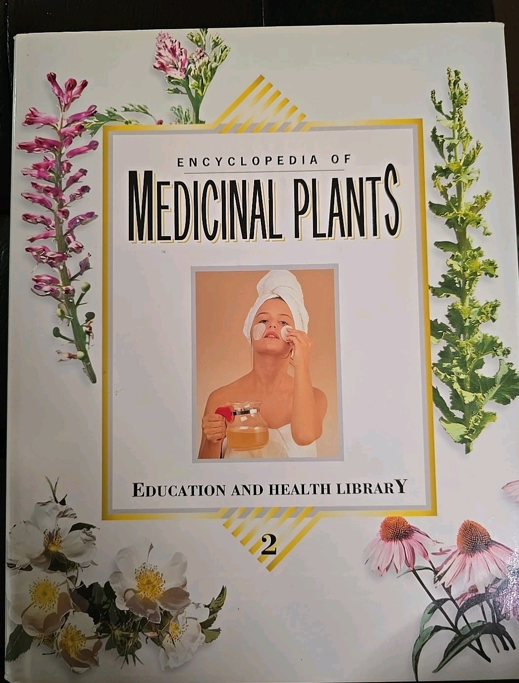 Encyclopedia of Medicinal Plants Vol 2 | Health Library Hardcover Herb Reference