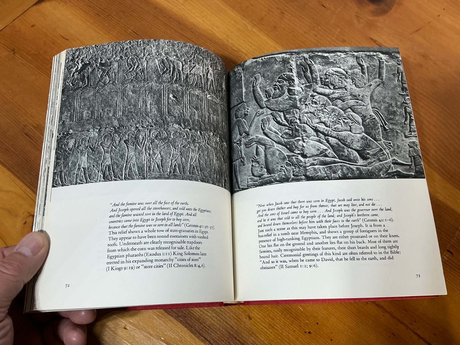 The Bible as History in Pictures by Werner Keller 329 Illustrations 1964 HC/DJ