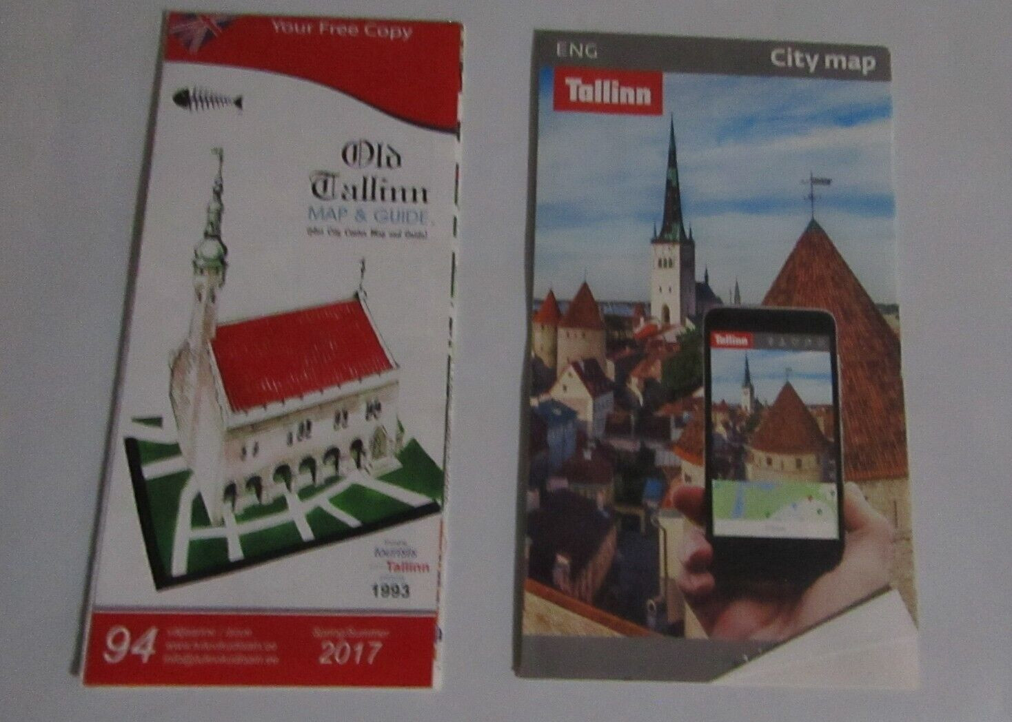 TALLIN EXTONIA PAPERBACK BOOK 48 PGS 2015 8 X 5.5 INCHES 2 DIFF MAPS