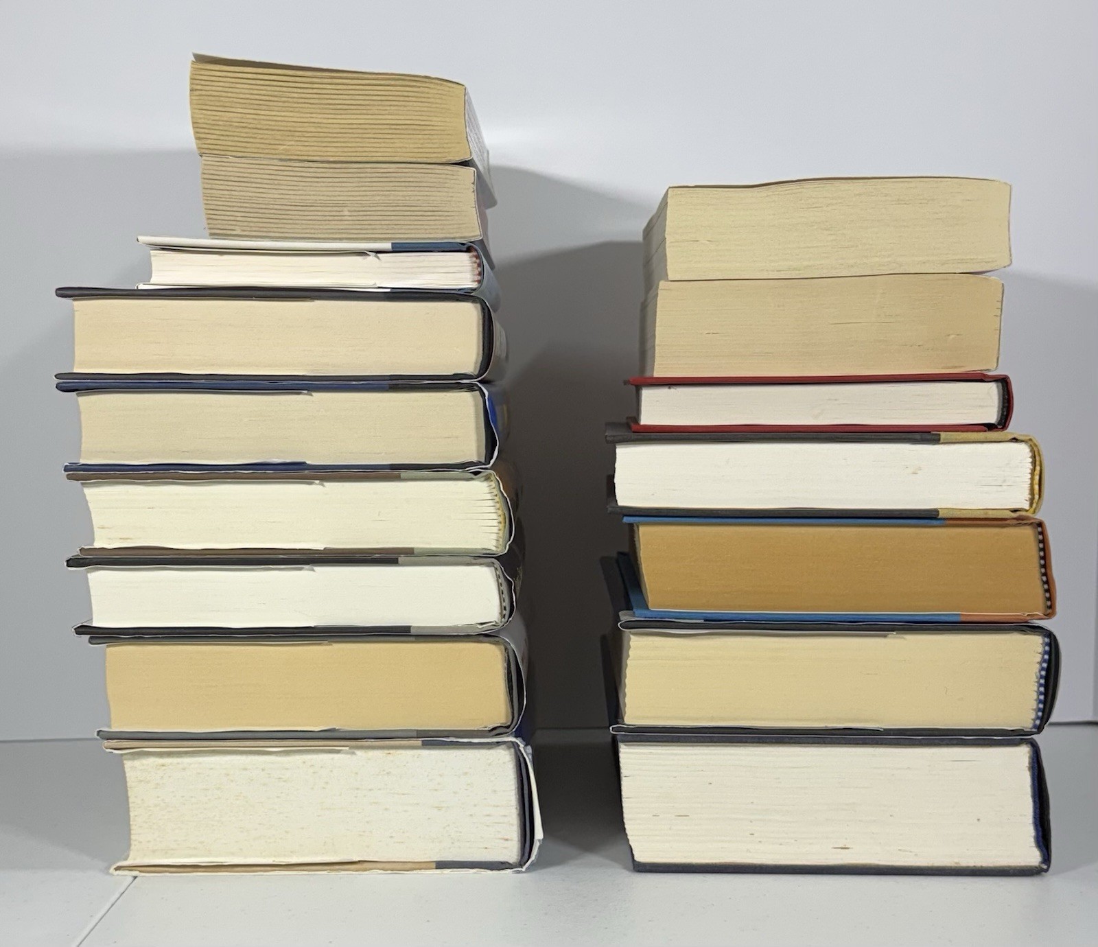 16 Mystery Thriller Crime Detective Novels – Assorted Fiction Book Lot