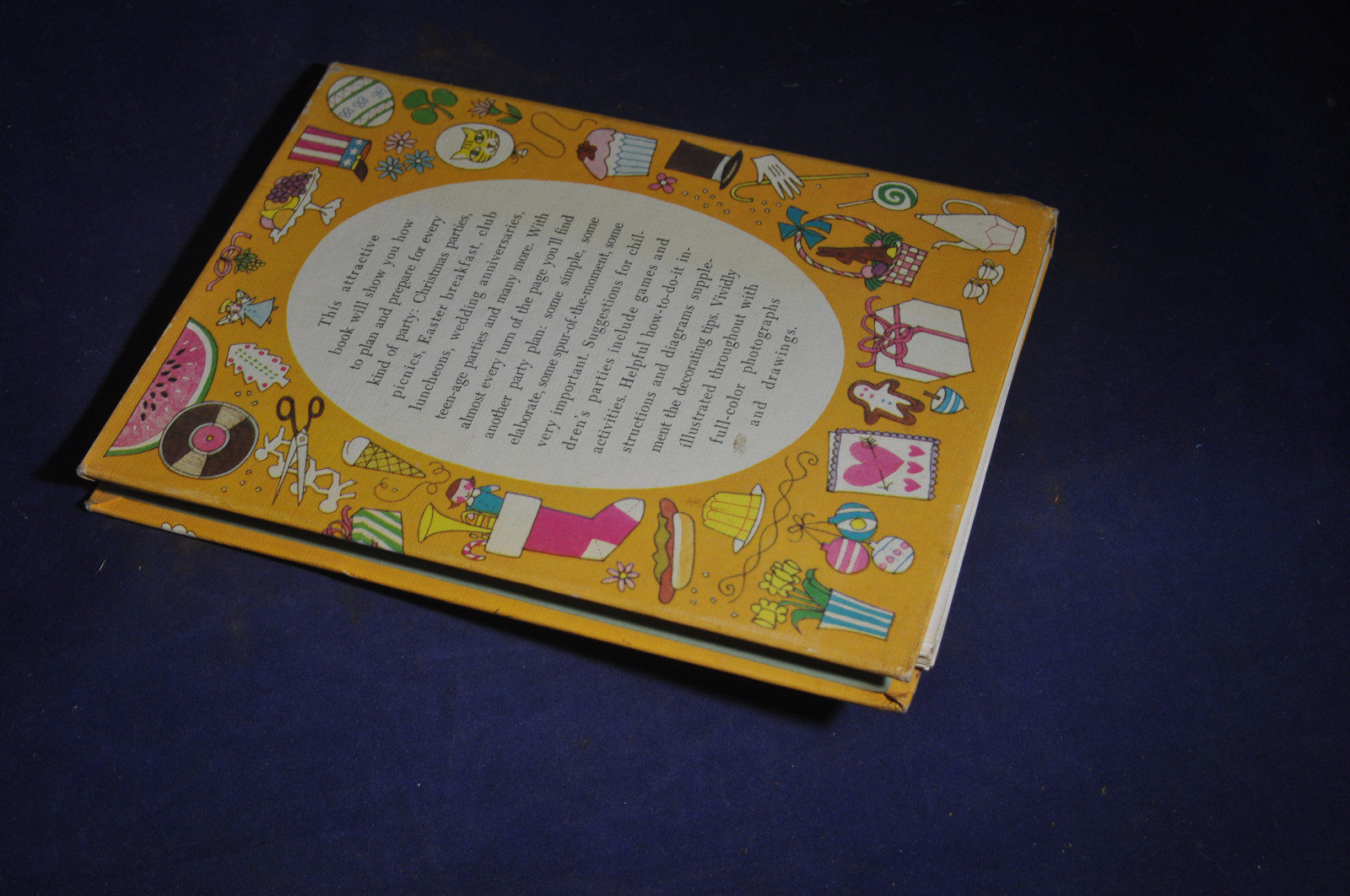 1960 *FIRST* Betty Crockers Party Book