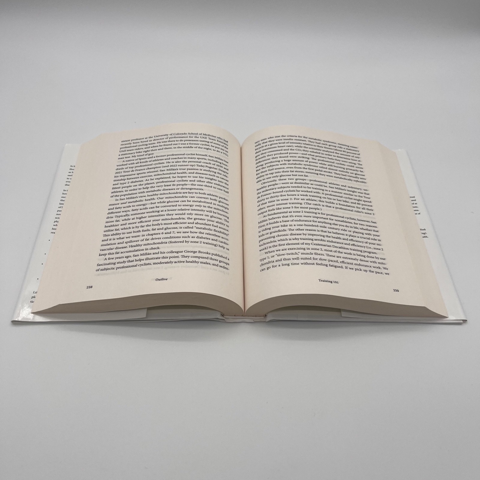 Outlive: The Science and Art of Longevity – Hardcover By Attia MD, Peter – GOOD