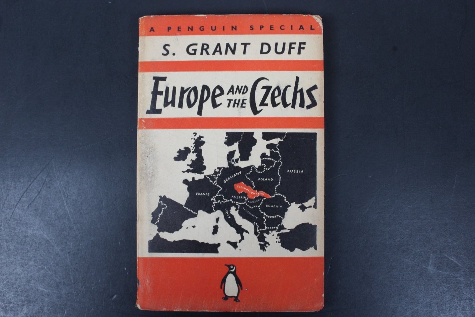 Europe and the Czechs S. Grant Duff 1938 Penguin Special History Maps PB