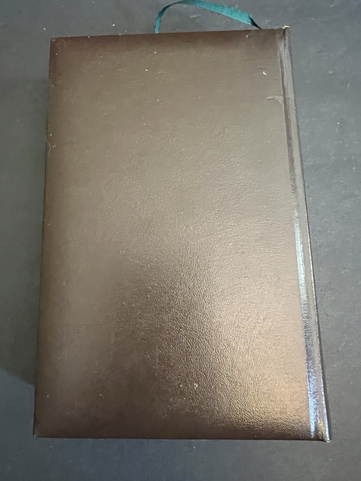 Autobiography of a Yogi 1987 Faux Leather HC Paramahansa Yogananda Deluxe Ed