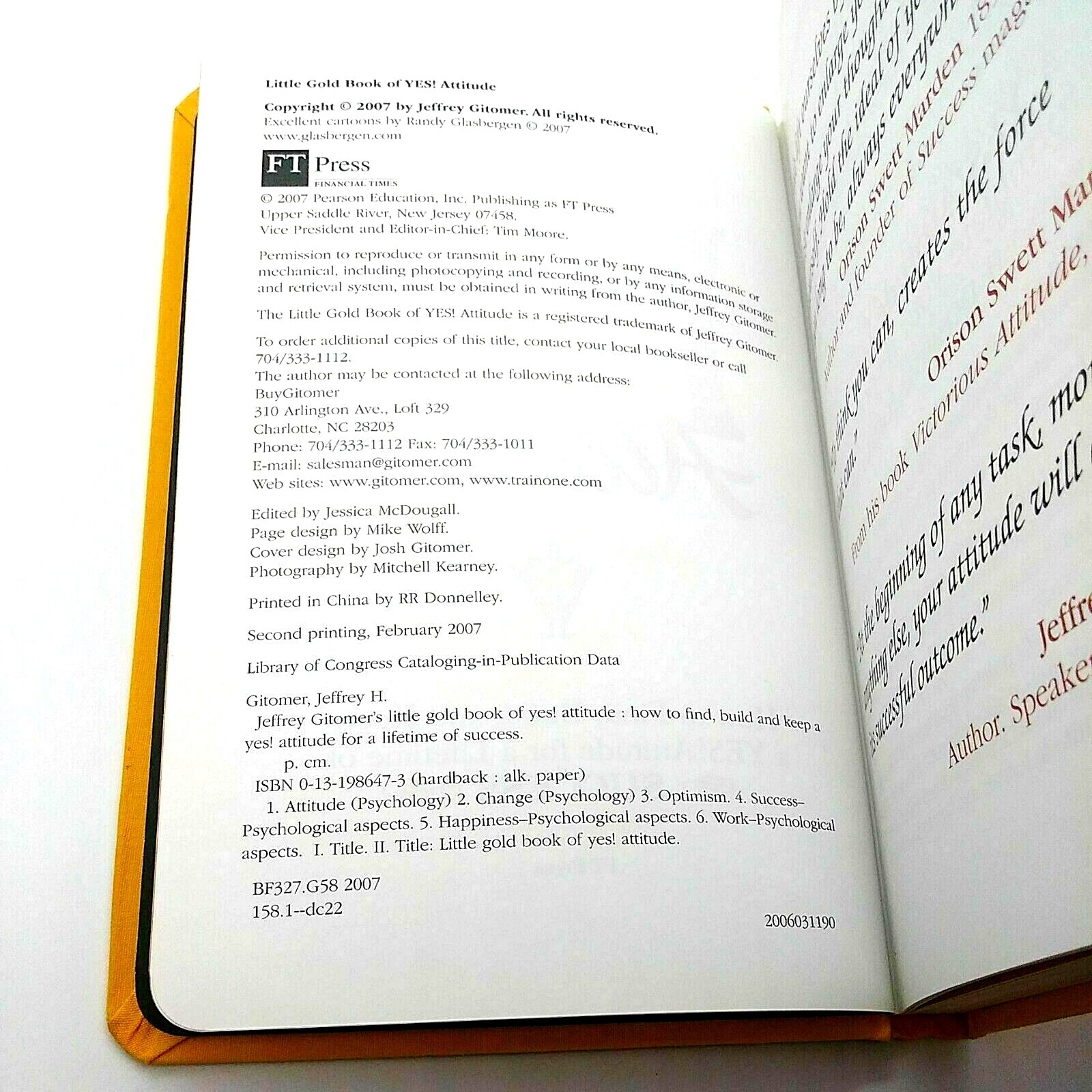Little Gold Book of YES! Attitude | Jeffrey Gitomer | Hardcover