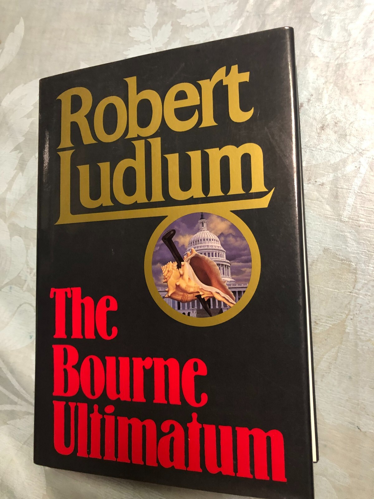 RARE! Bourne Ultimatum by Robert Ludlum (1990, Hardcover) 1st Edition FINE w/DJ