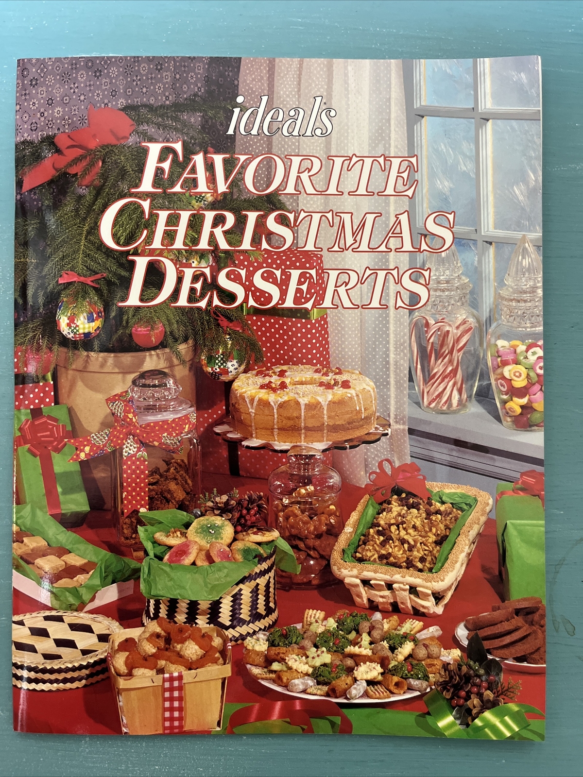 VTG Cookbook – Ideals Favorite Christmas Desserts Book Copyright 1994
