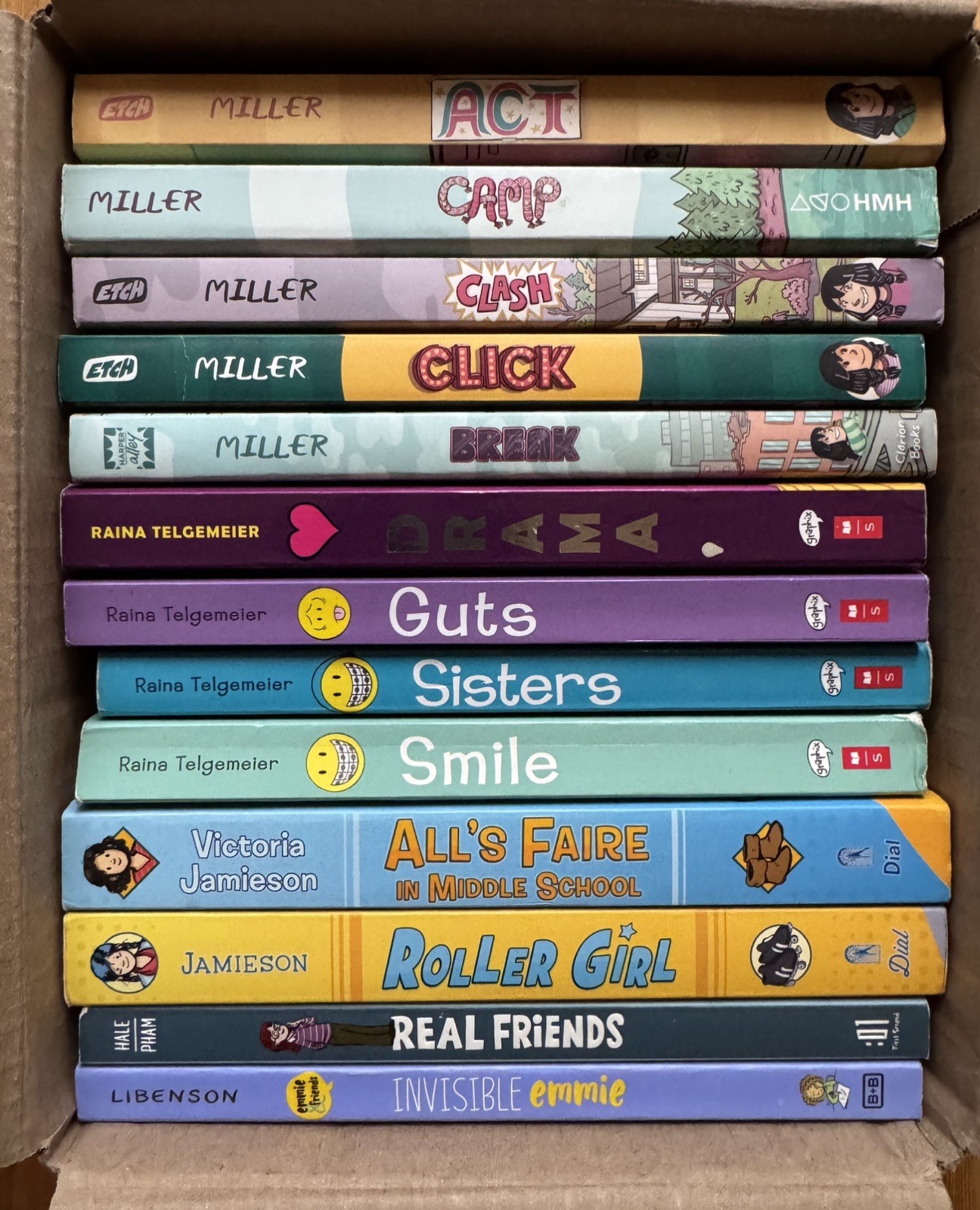 Lot of 13 Girl Preteen Graphic Novels Raina Telgemeier, Kayla Miller, Jamieson