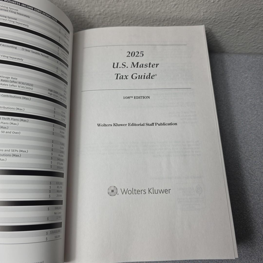 2025 U. S. Master Tax Guide – Wolters Kluwer Paychex – Paperback Very Good