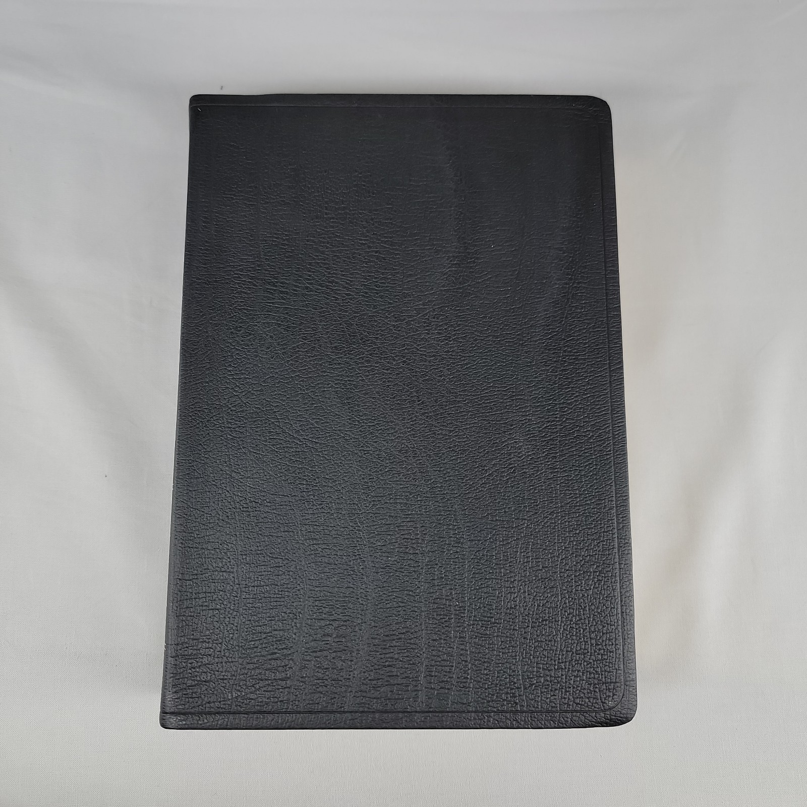 ESV MacArthur Study Bible, Large Print (Black) by Not Available (2017, Leather)