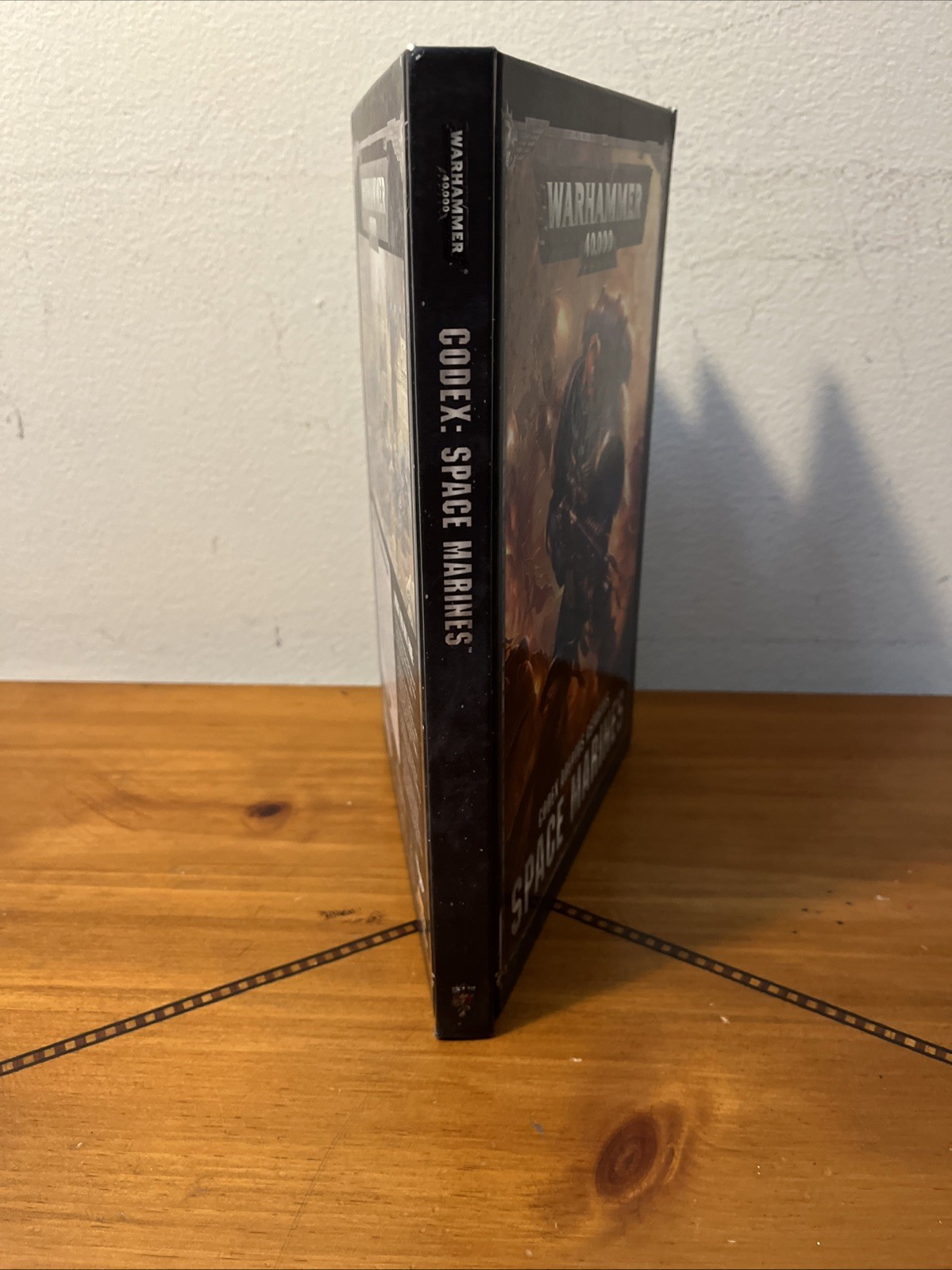 Warhammer 40k Codex Adeptus Astartes Space Marines – Hardcover – VERY GOOD 2017