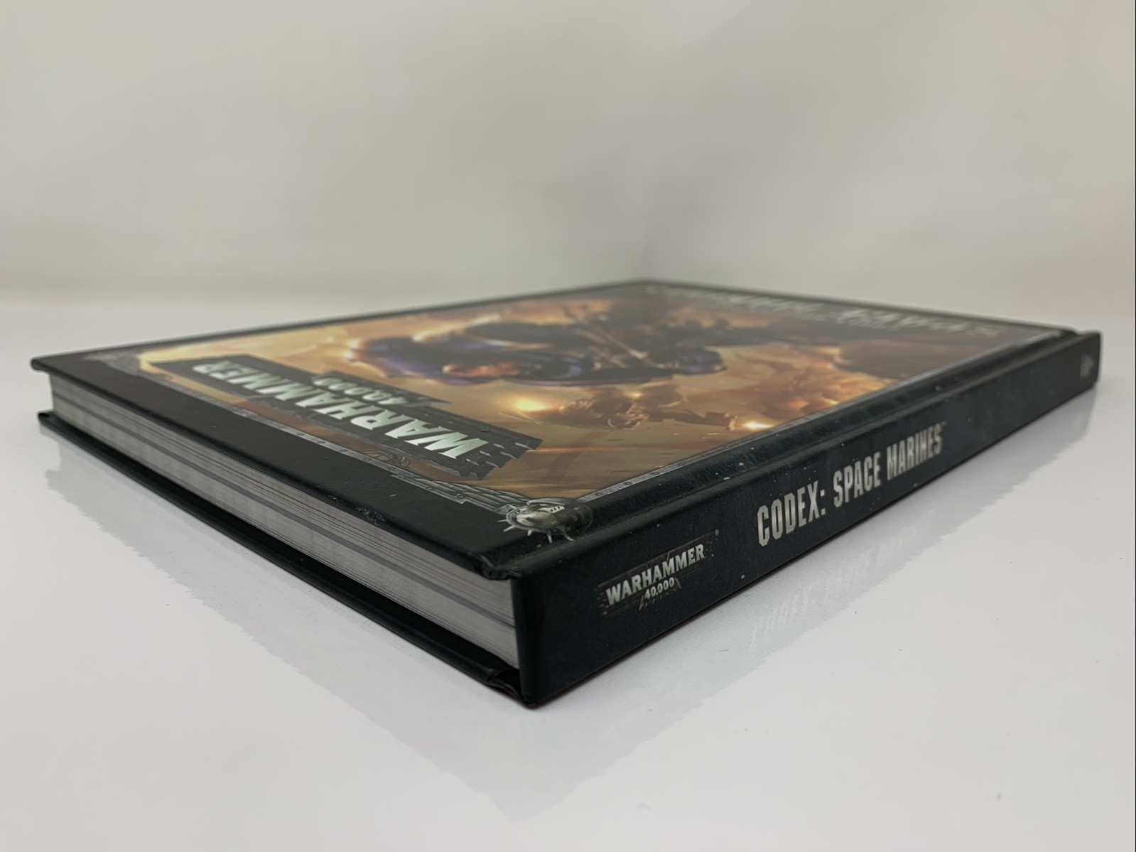 Codex Adeptus Astartes Space Marines – Hardcover – GOOD