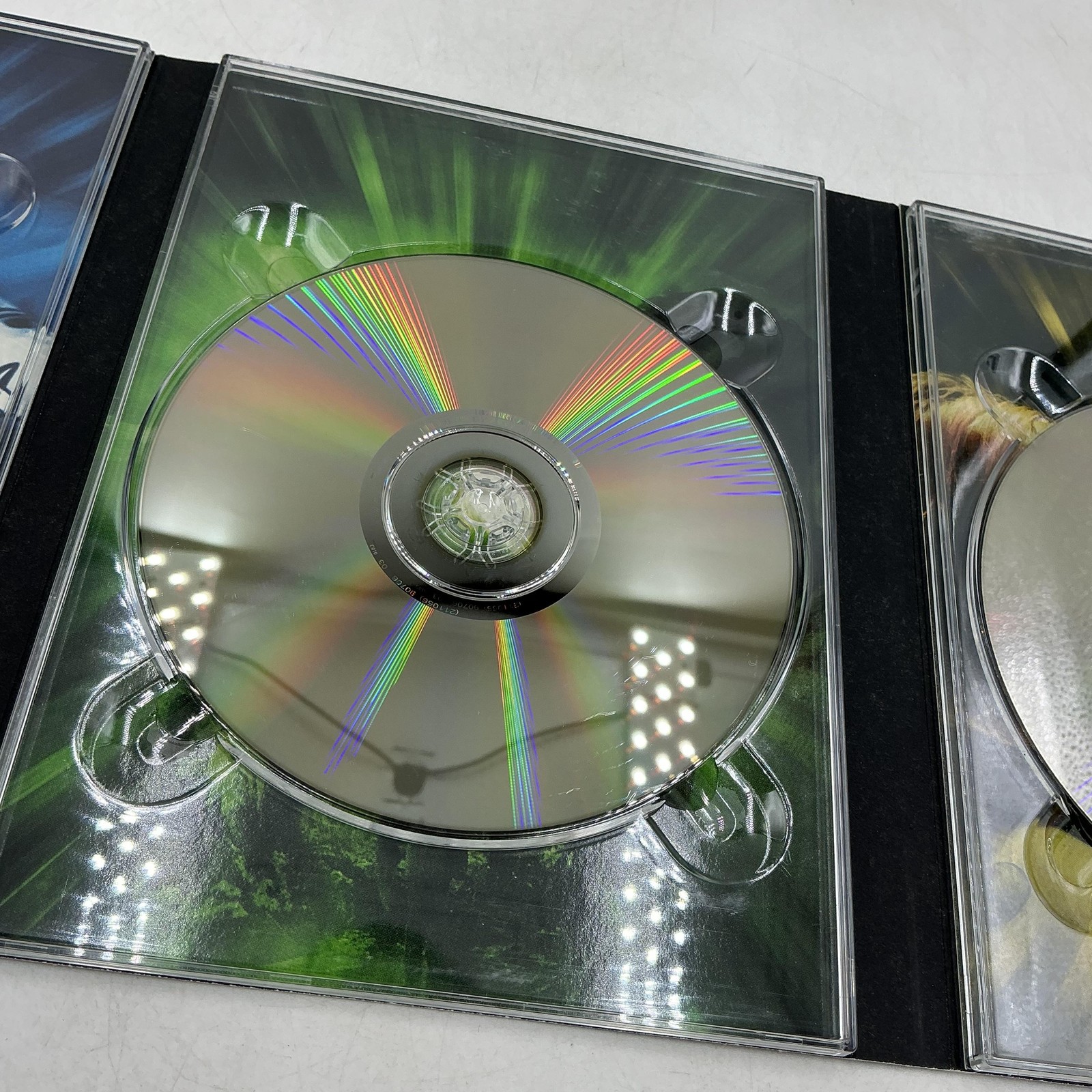 TAKEN Steven Spielberg Box Set DreamWorks 3-Disc Blue Sci-Fi Film/TV DVD