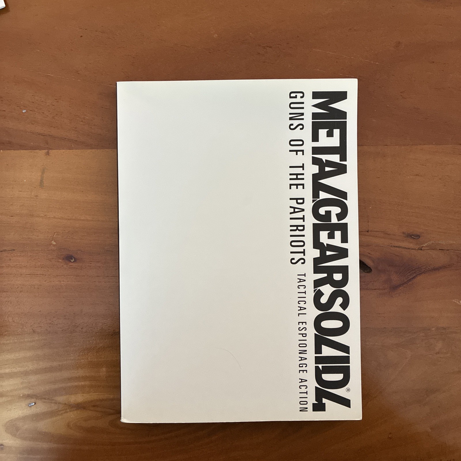 Master Art Works METAL GEAR SOLID 4 Paperback + Jacket Art Book